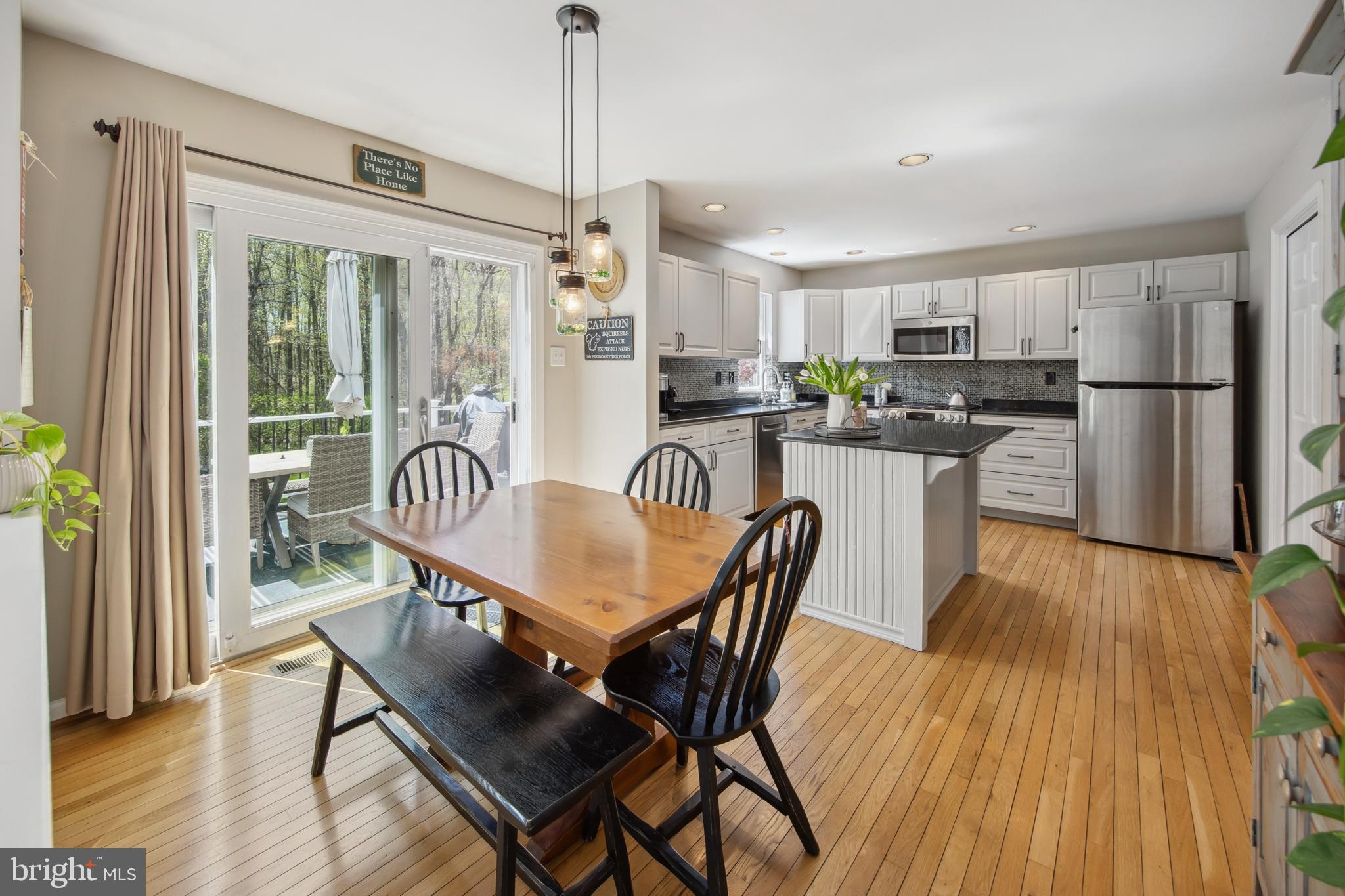 HIDDEN VALLEY - Residential