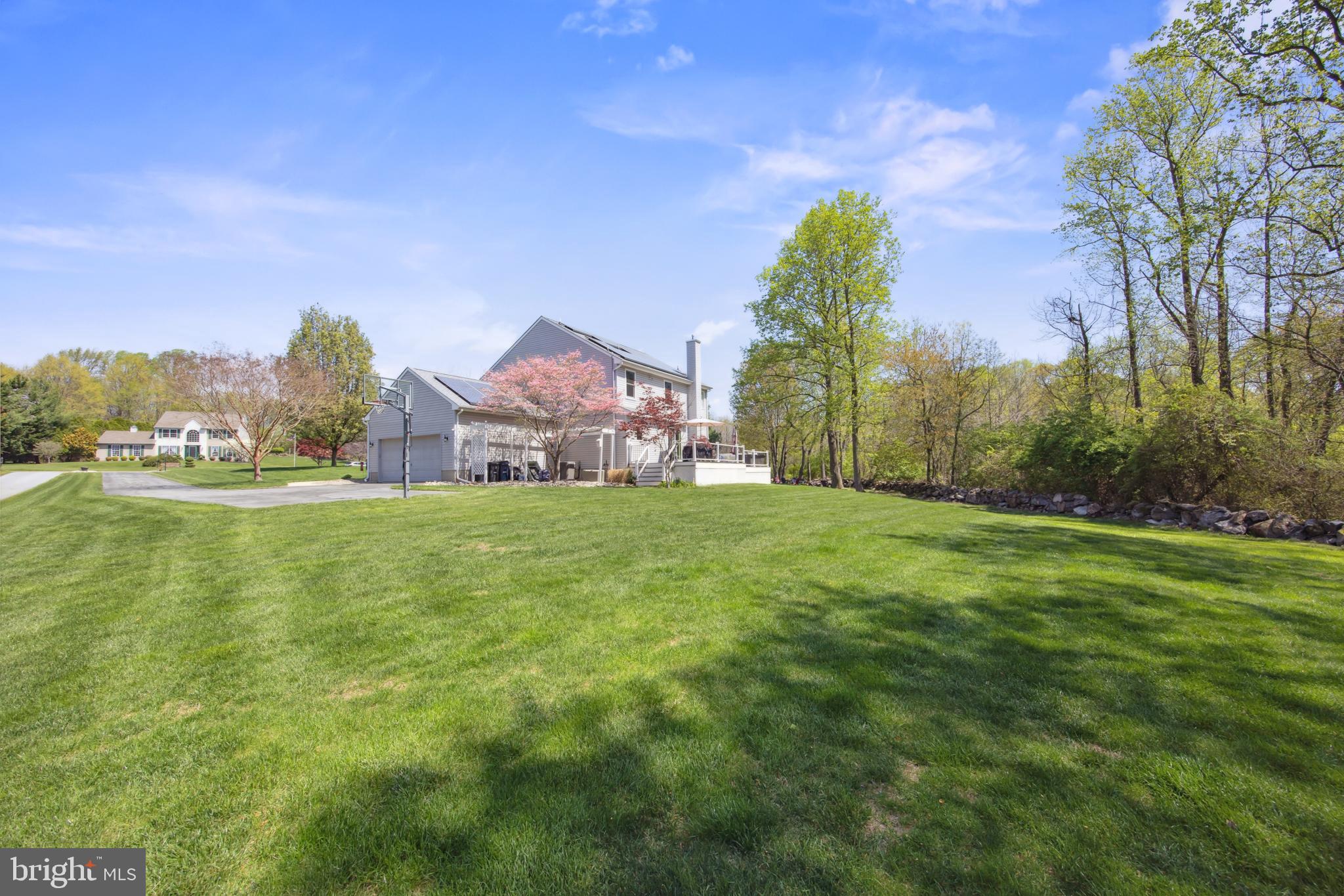 HIDDEN VALLEY - Residential