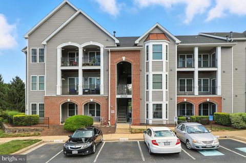 46612 DRYSDALE TERRACE 302 STERLING VA 20165