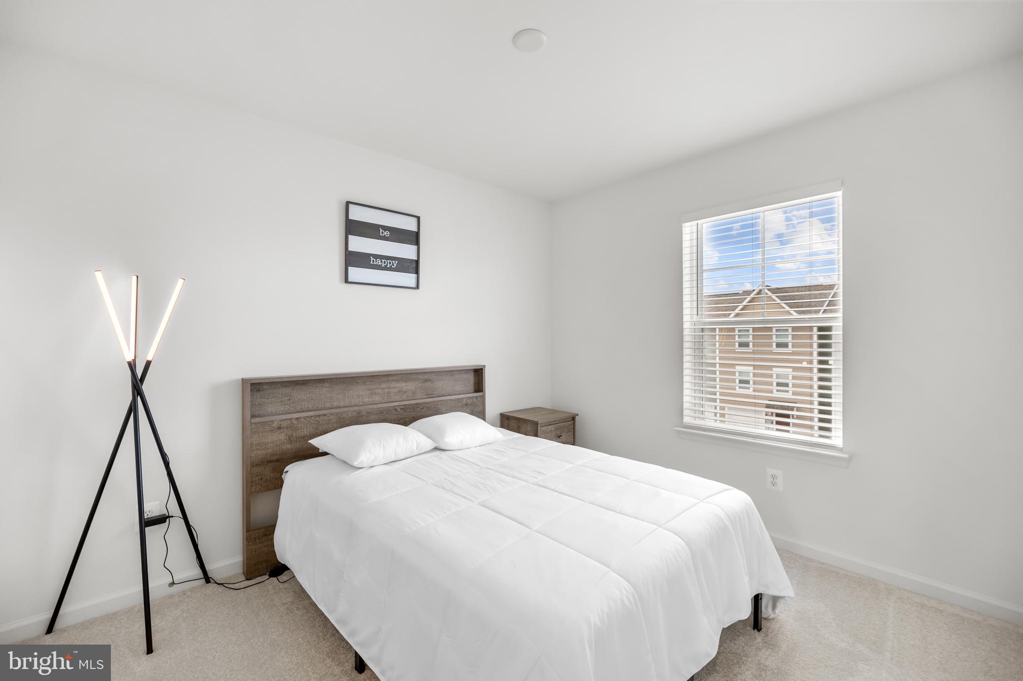 RIVERSIDE - Residential