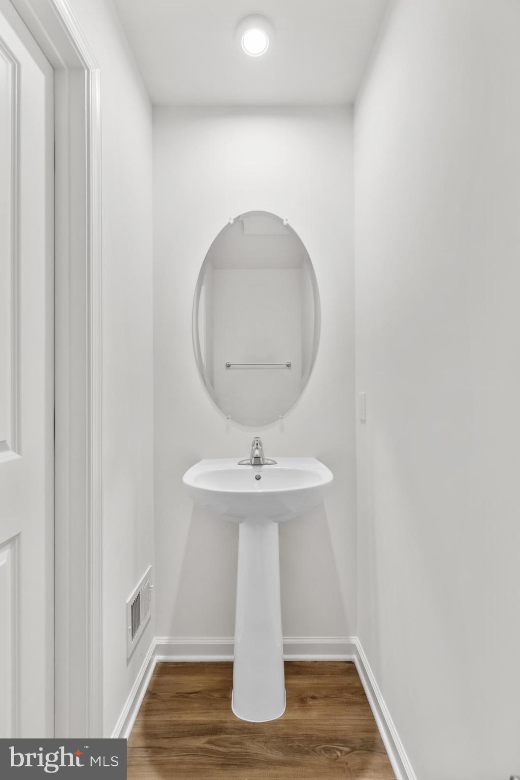 RIVERSIDE - Residential