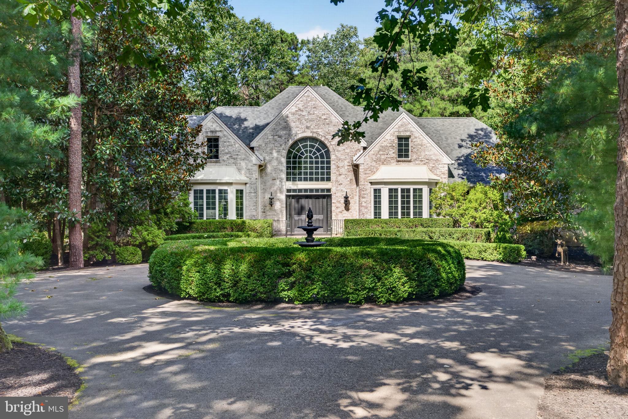 10 SLAB BRANCH COURT