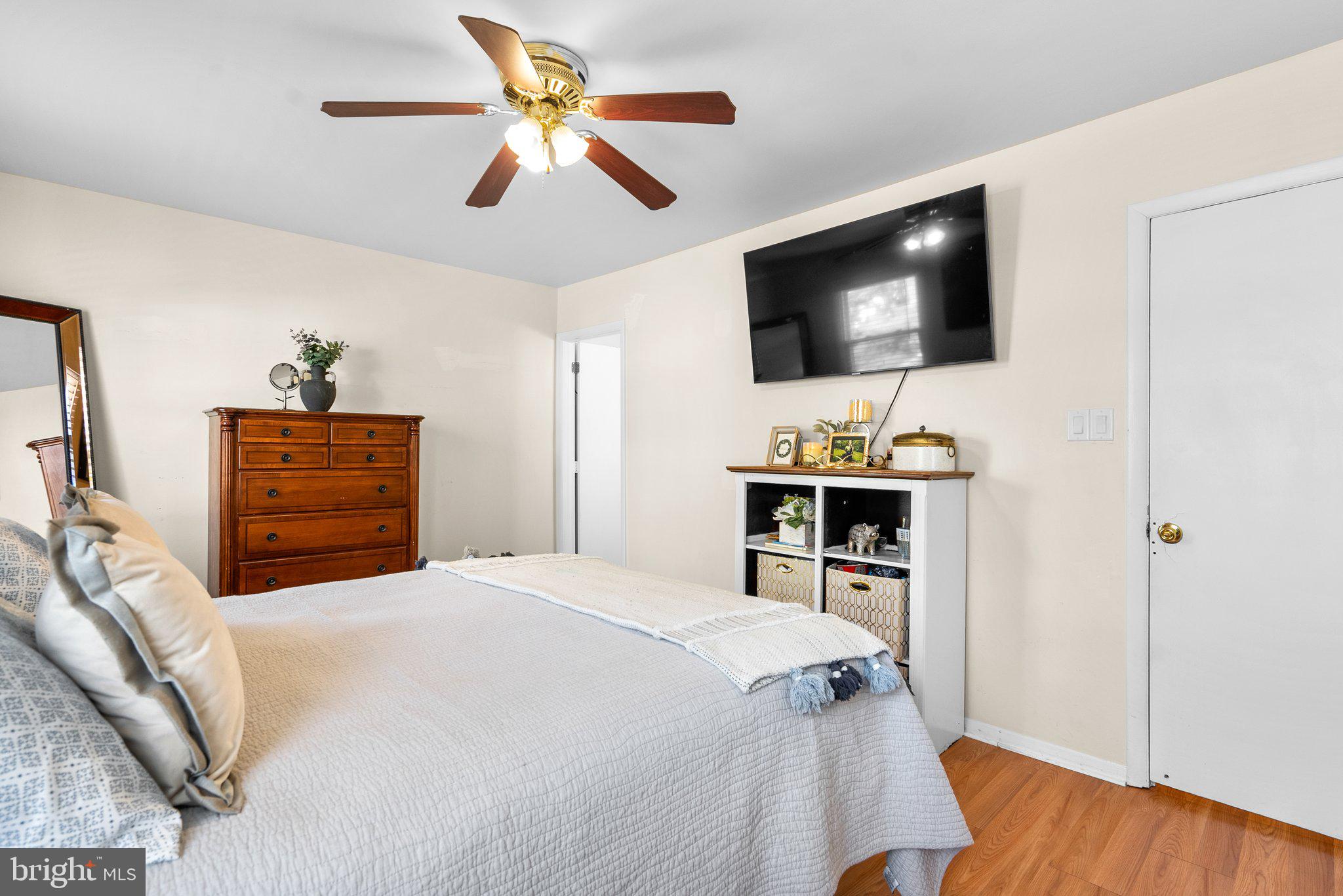 STONEGATE - Residential