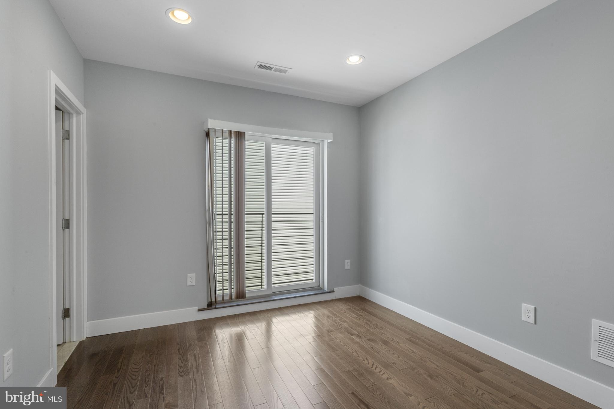 FRANCISVILLE - Residential Lease