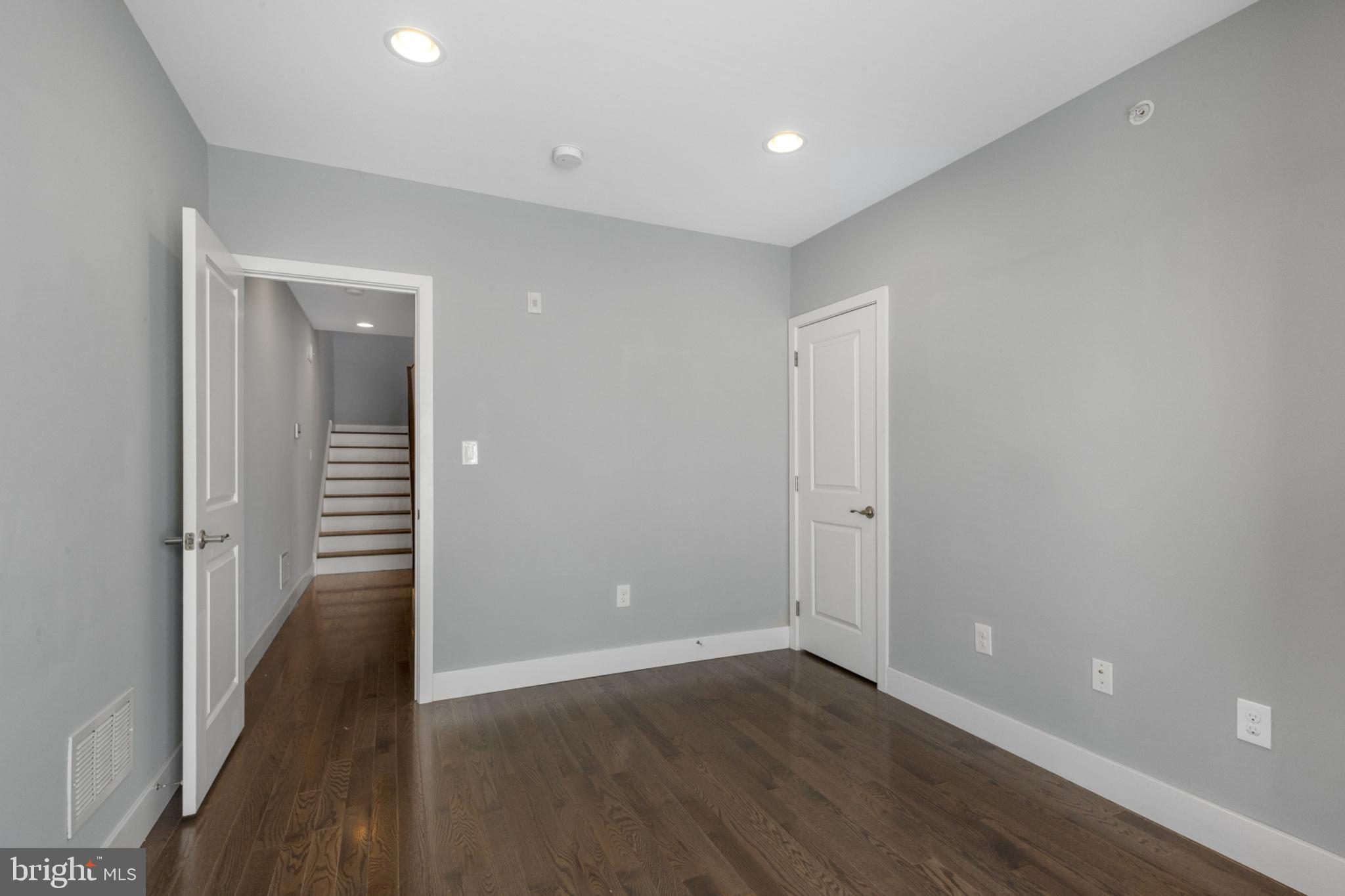 FRANCISVILLE - Residential Lease