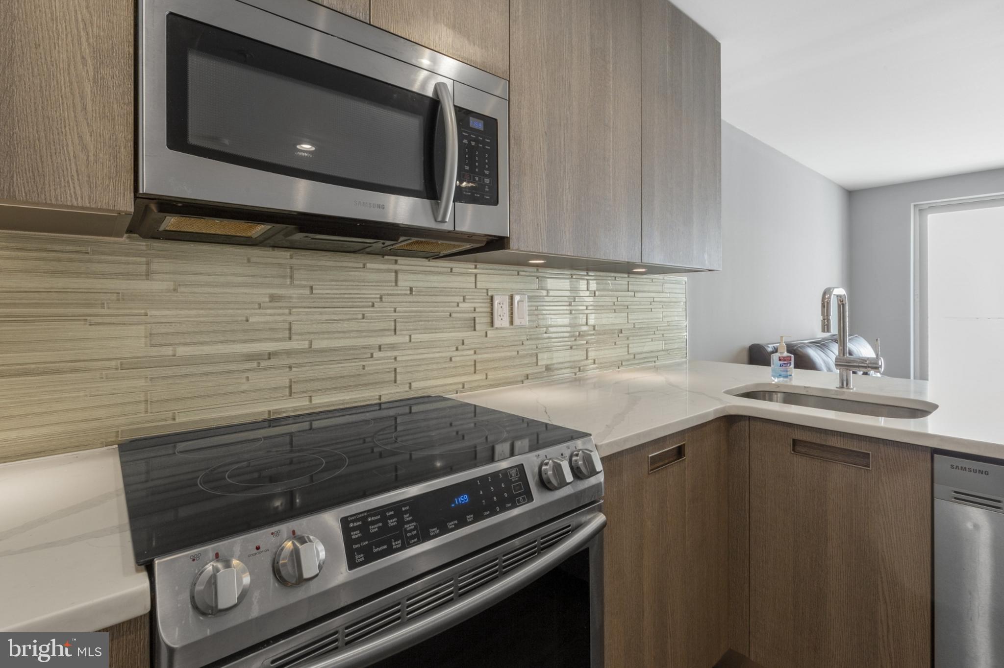 FRANCISVILLE - Residential Lease