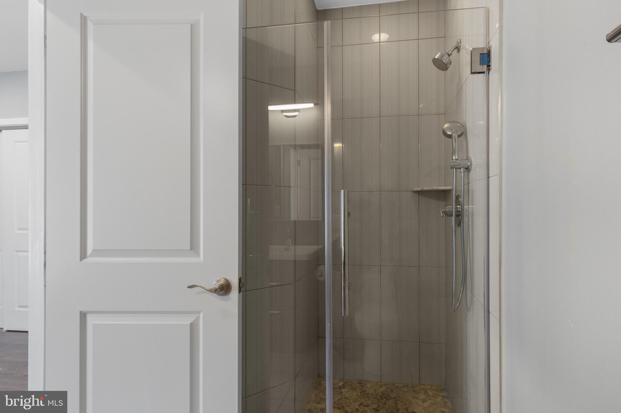 FRANCISVILLE - Residential Lease