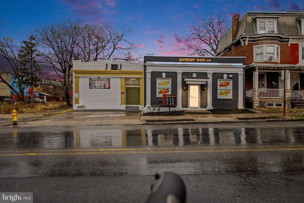 Photo of 1724 Market Street, HARRISBURG, PA 17103 (MLS # PADA2052762)