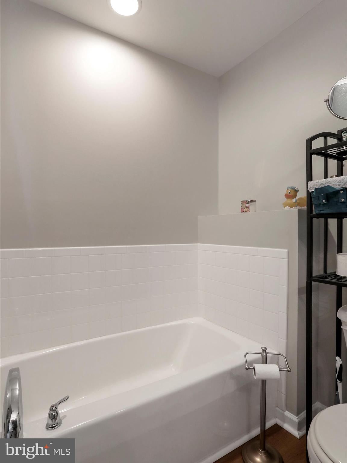 MANOR PARK - Residential