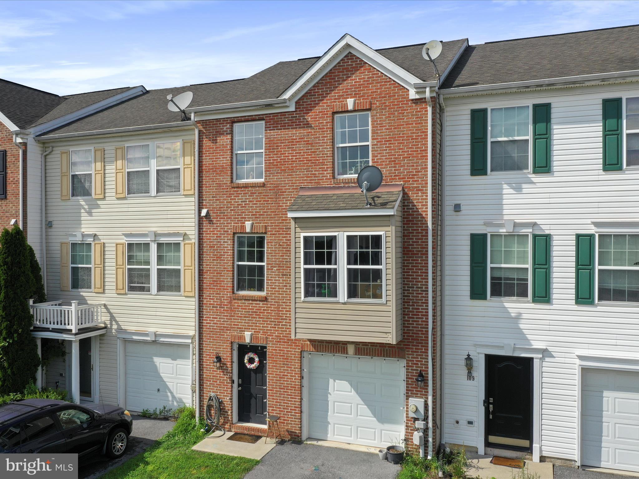 MANOR PARK - Residential