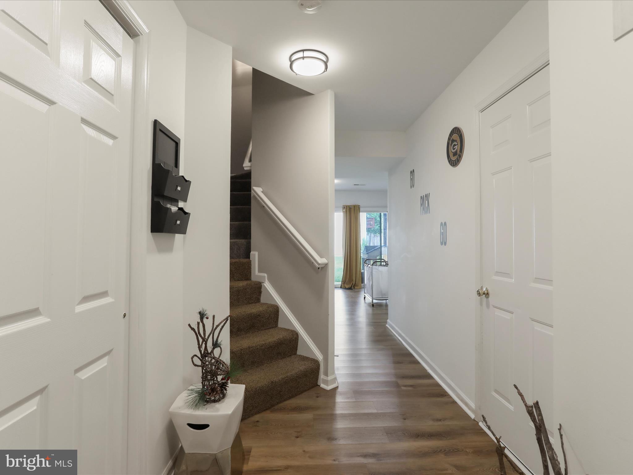 MANOR PARK - Residential