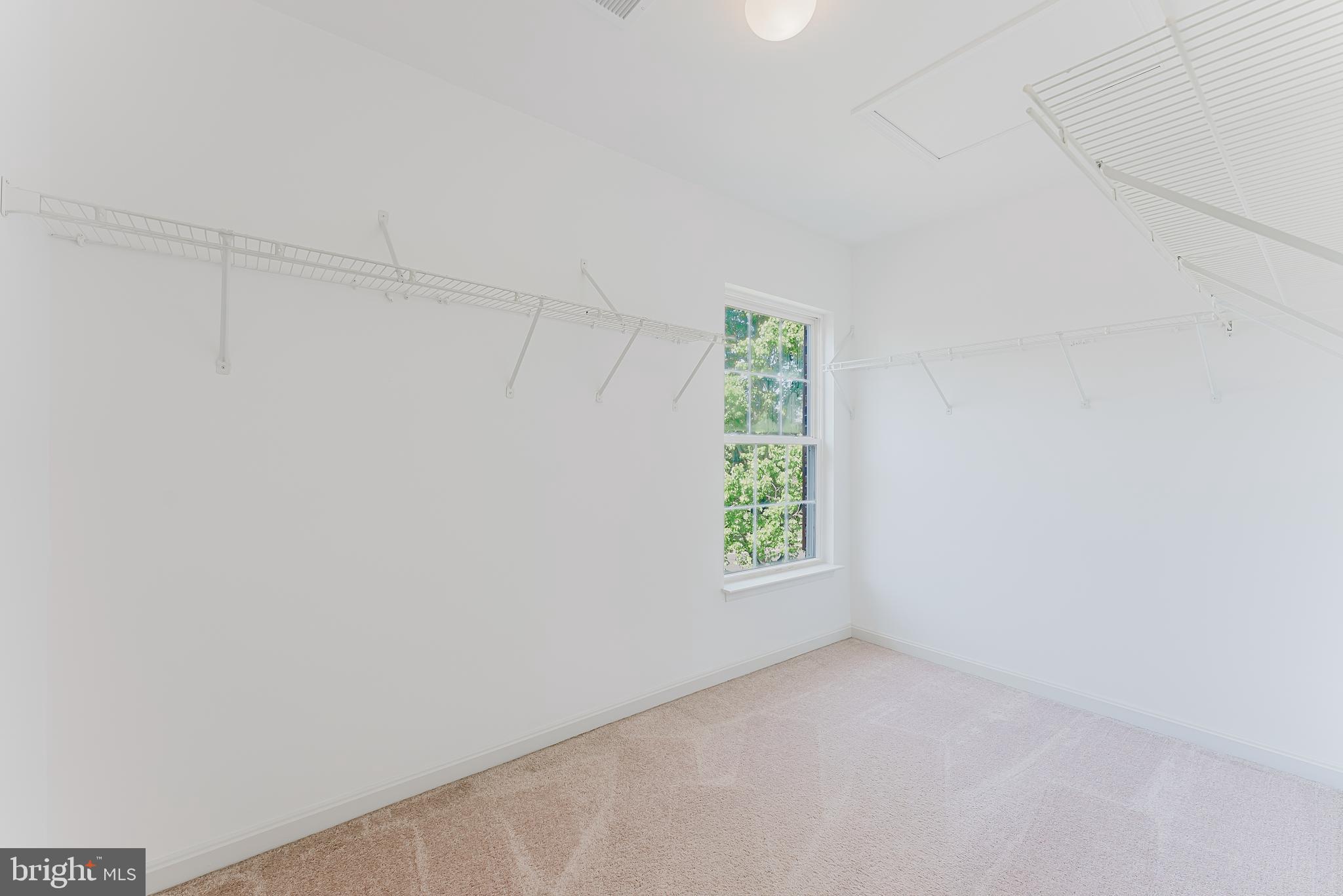 SAYBROOKE - Residential