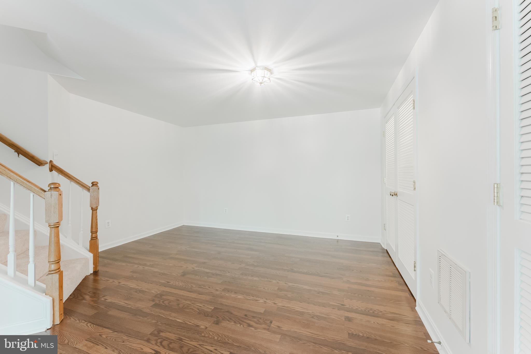 SAYBROOKE - Residential