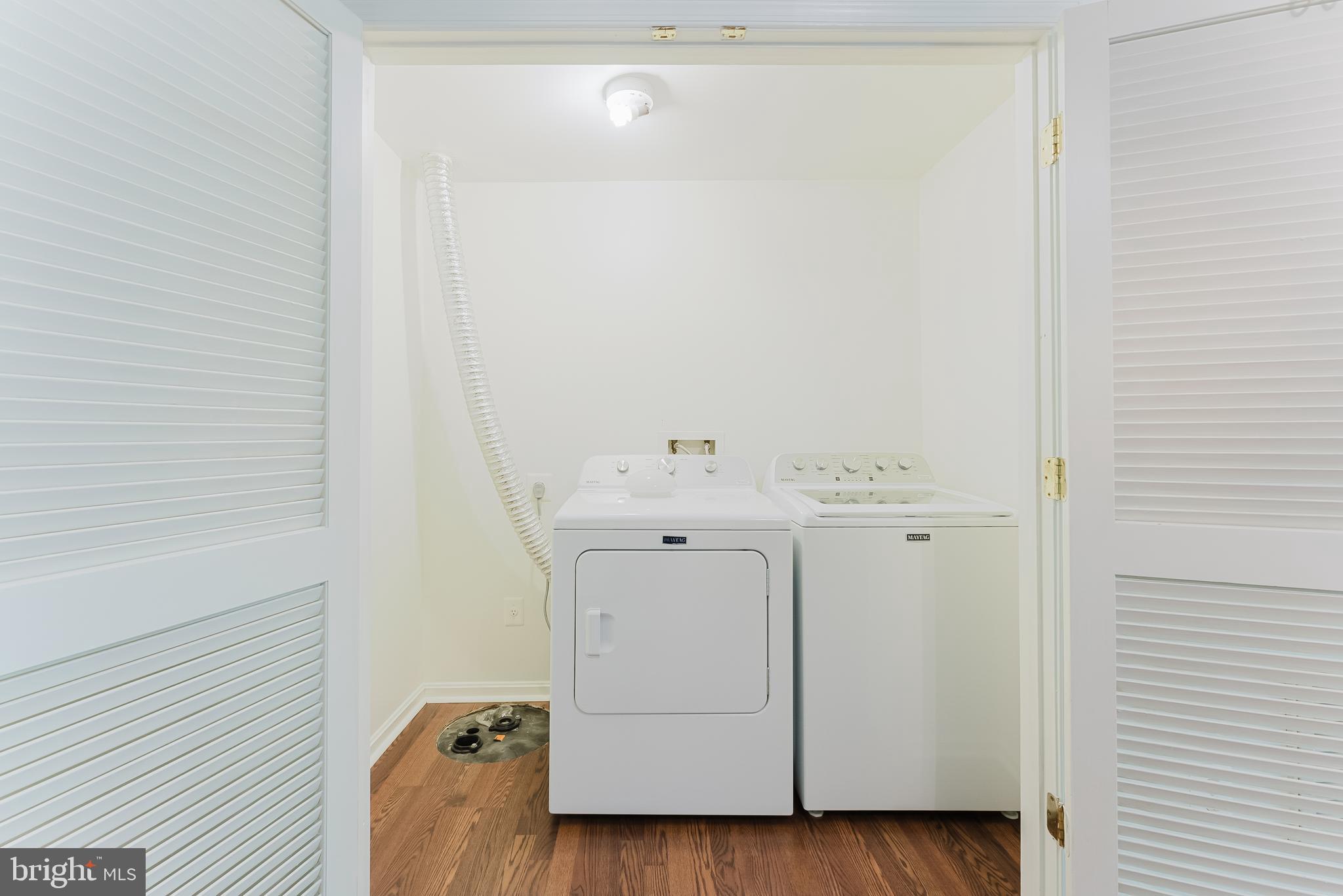 SAYBROOKE - Residential