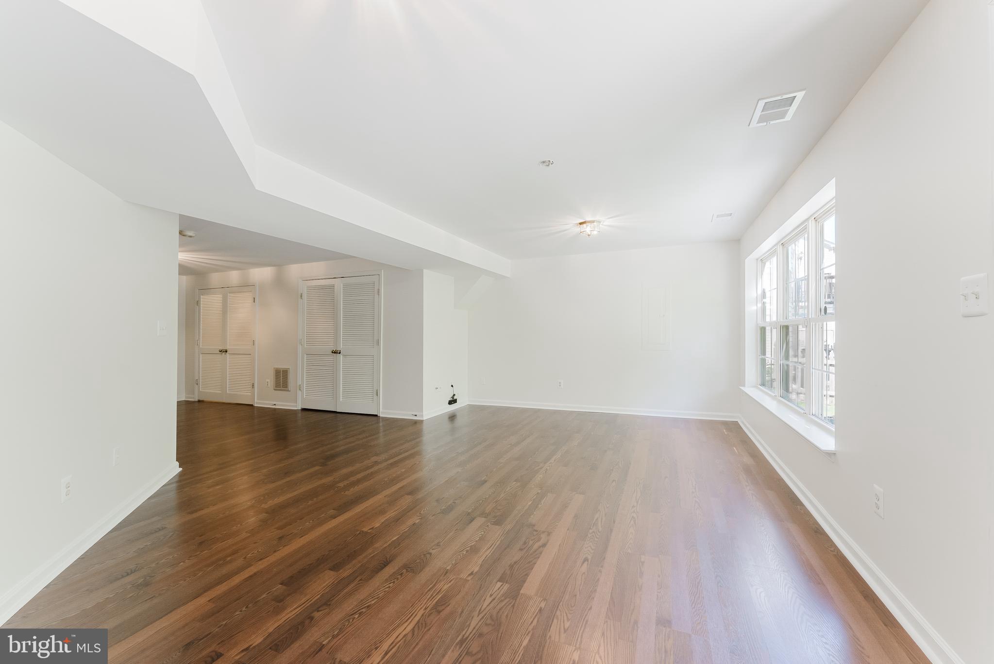 SAYBROOKE - Residential