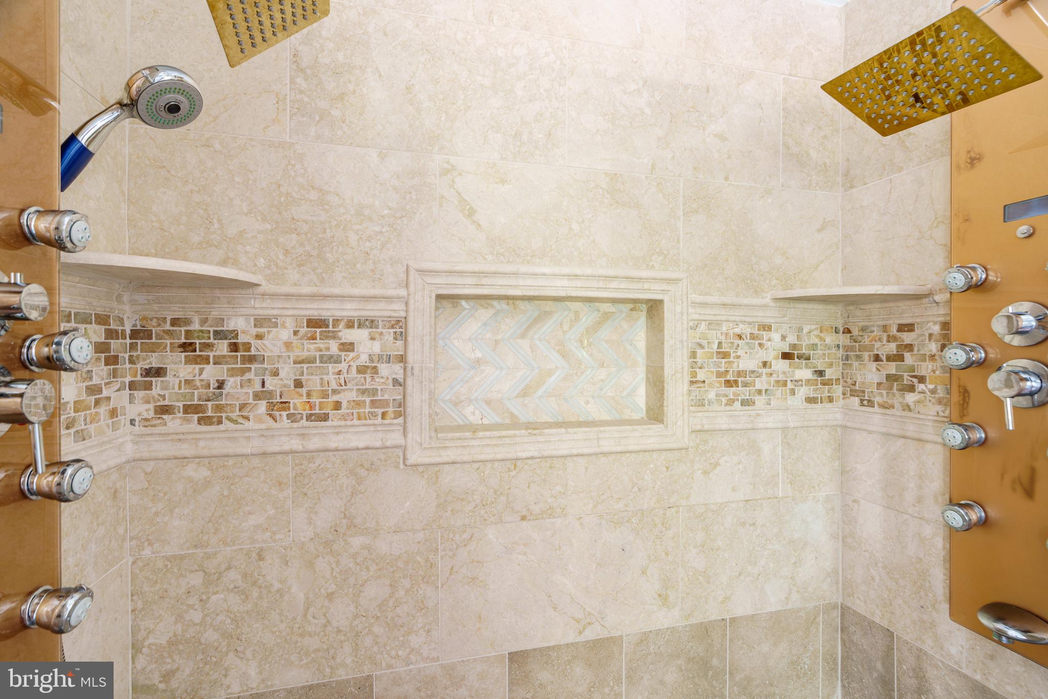 THE RESERVE AT ELK RIVER - Residential