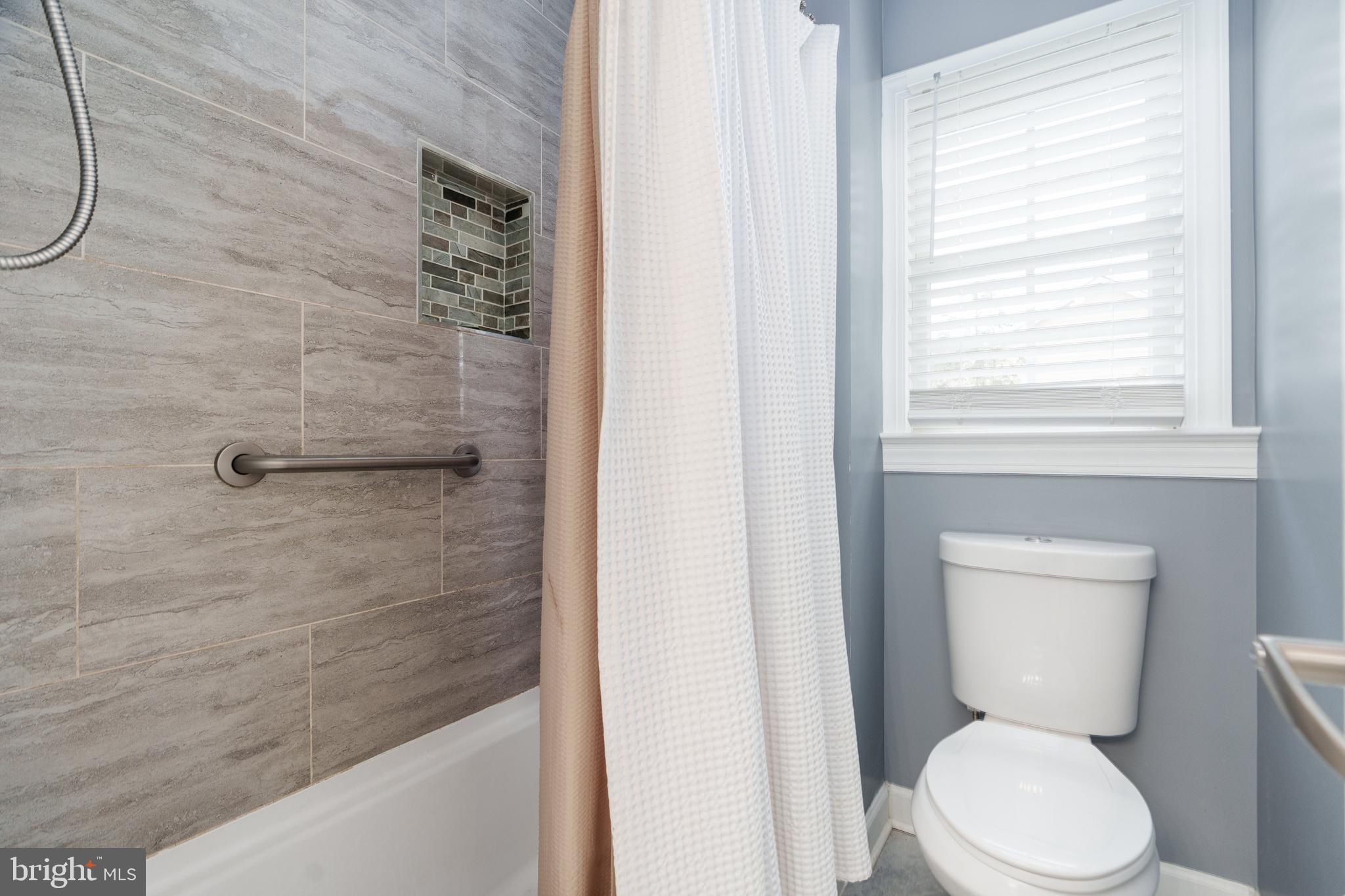 THE RESERVE AT ELK RIVER - Residential