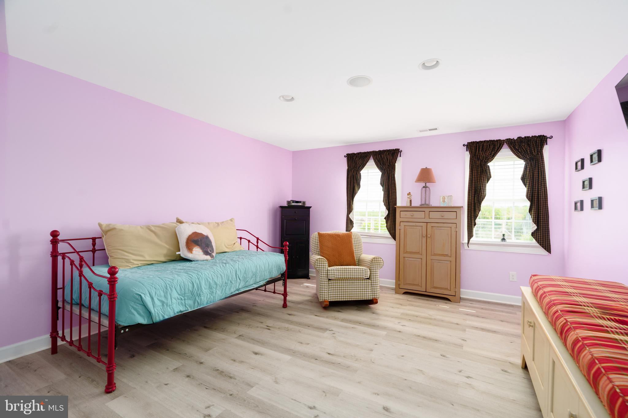 THE RESERVE AT ELK RIVER - Residential