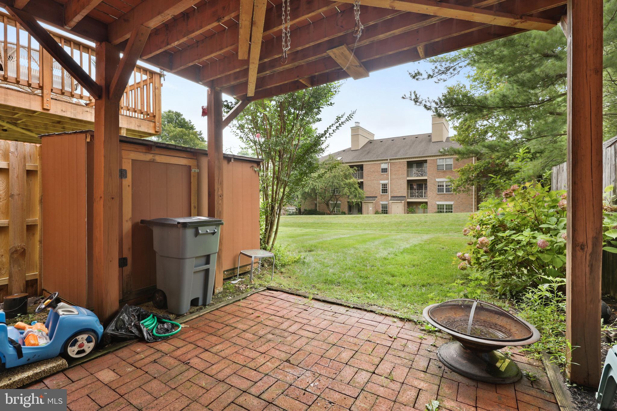 LOVETON FARMS - Residential