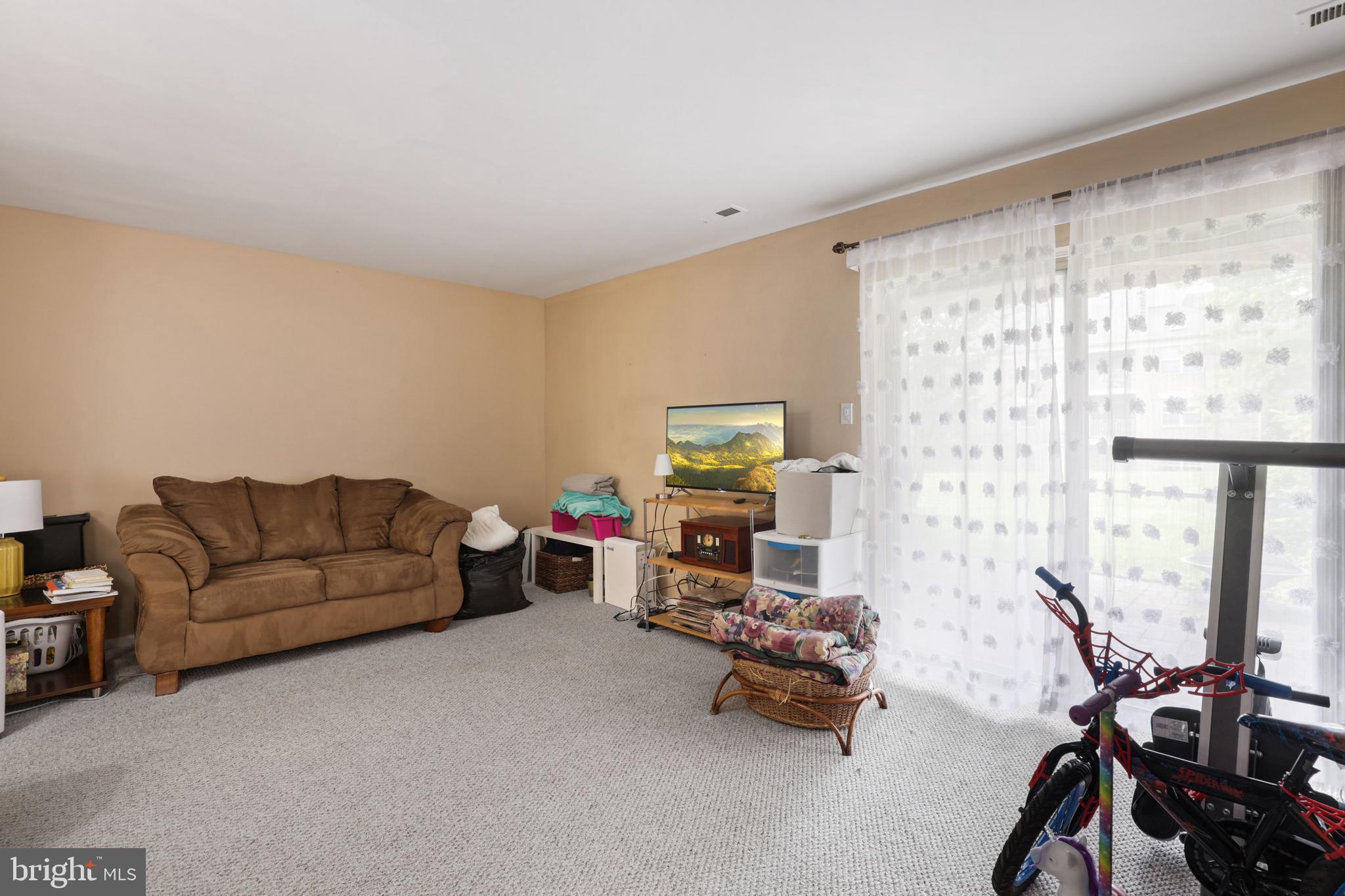 LOVETON FARMS - Residential