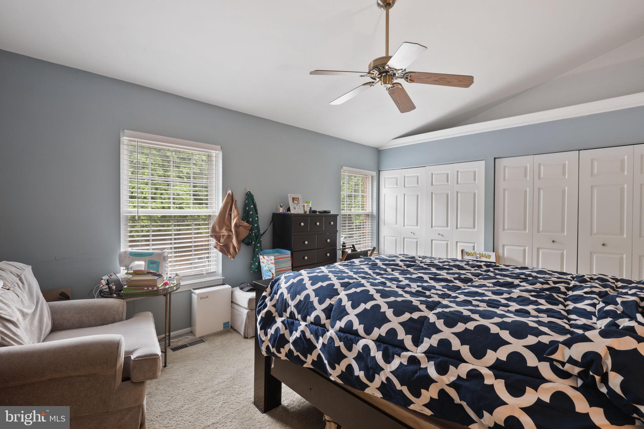 LOVETON FARMS - Residential