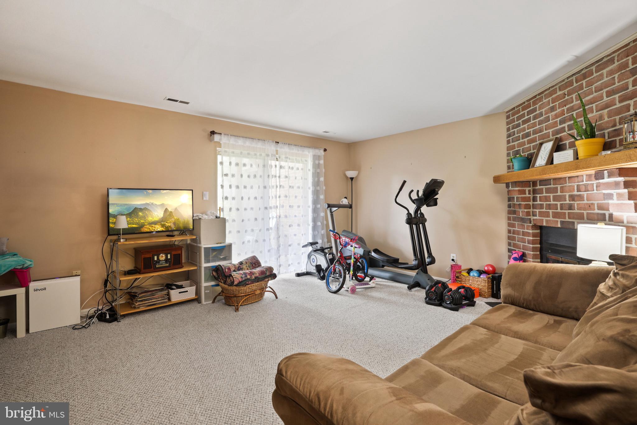 LOVETON FARMS - Residential