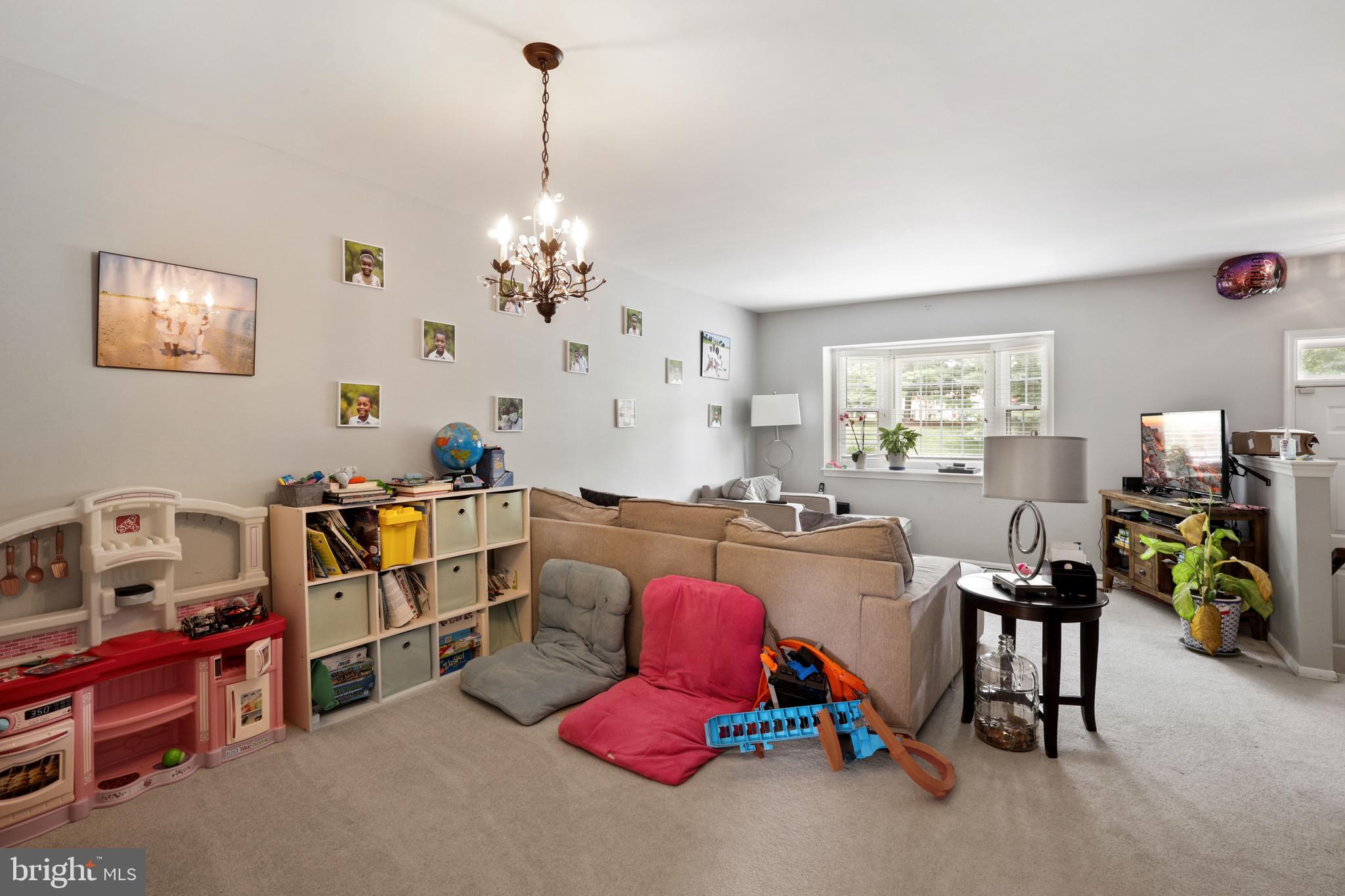 LOVETON FARMS - Residential