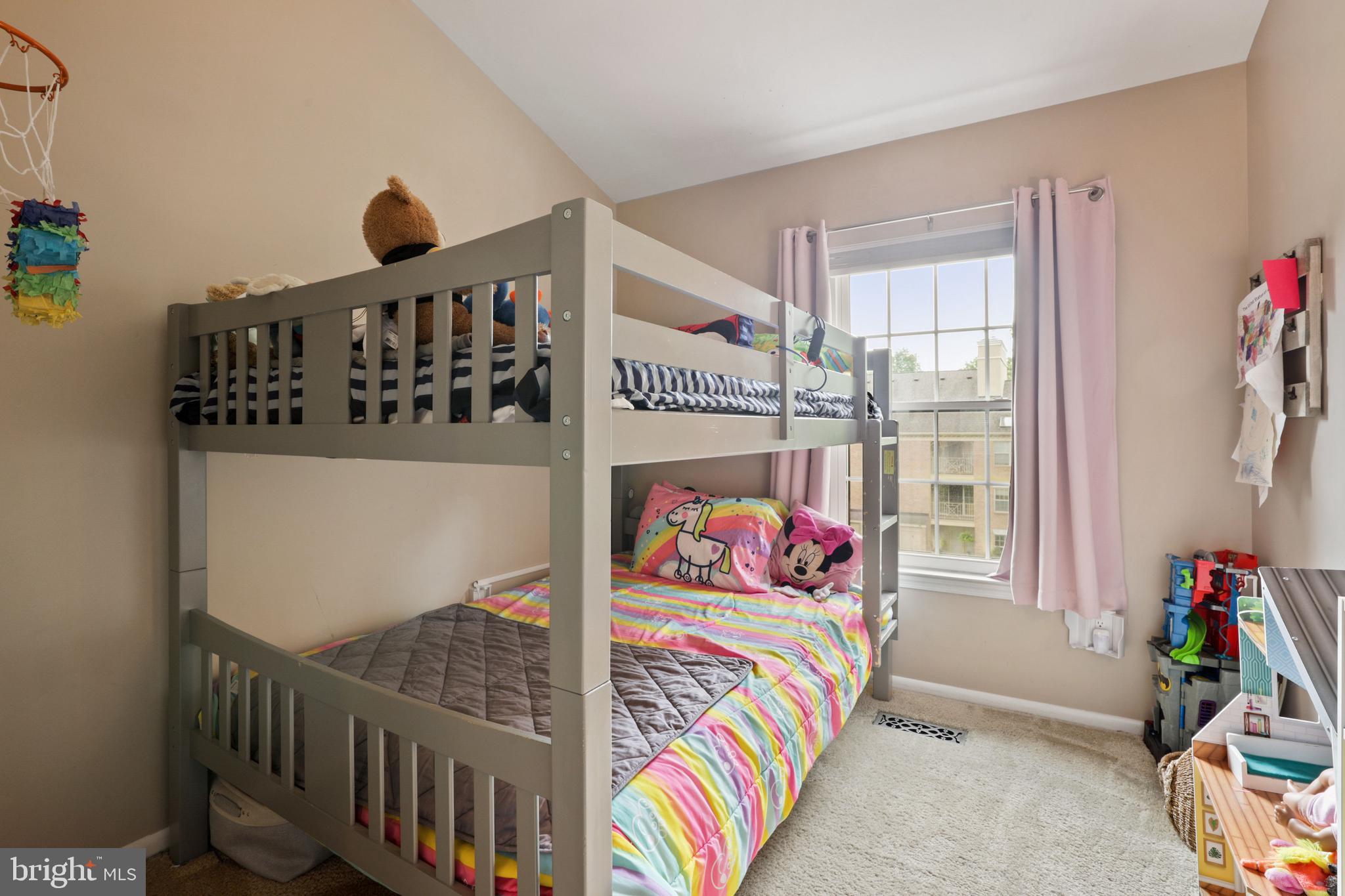 LOVETON FARMS - Residential