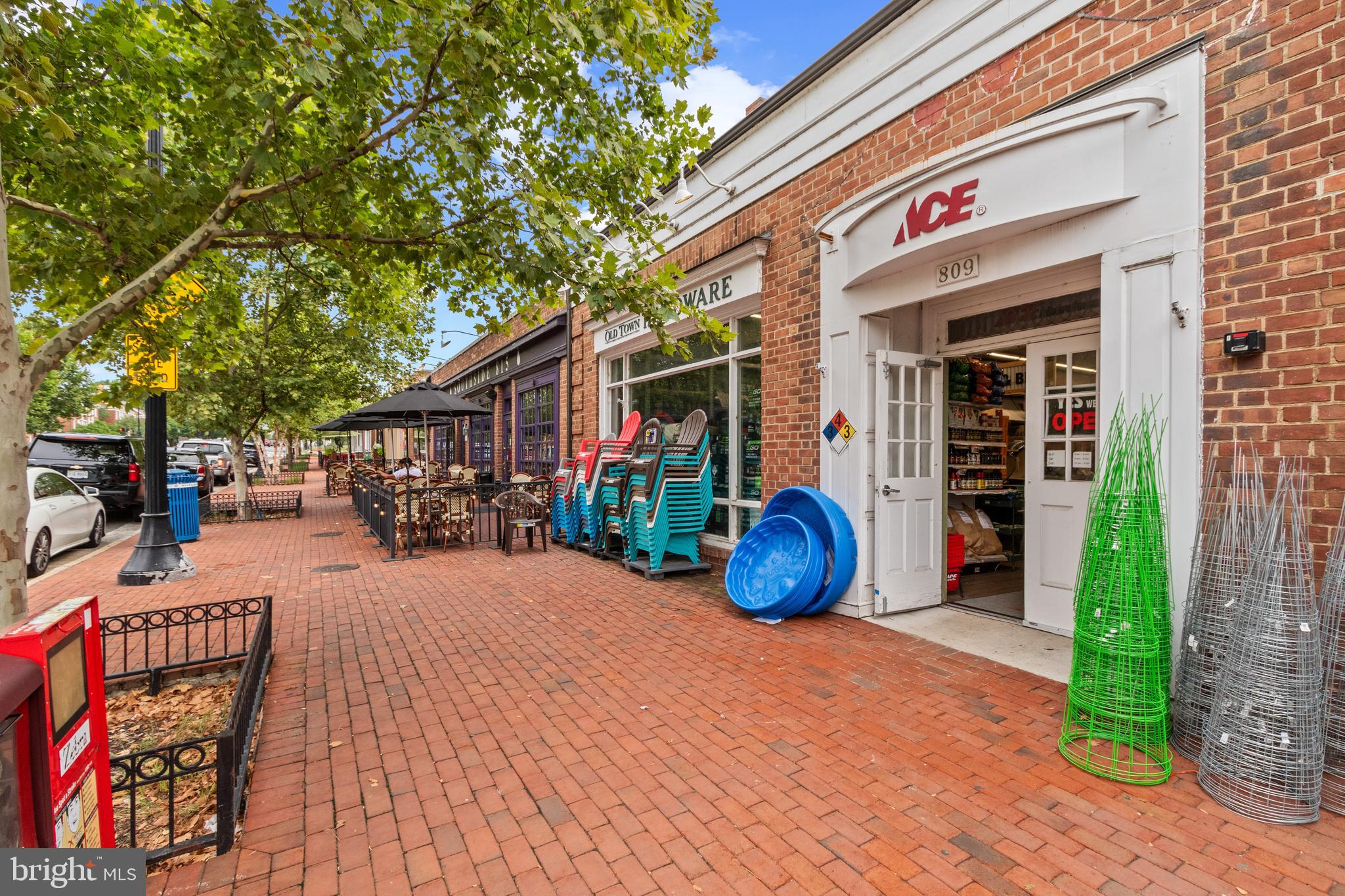 ST ASAPH SQUARE - Residential