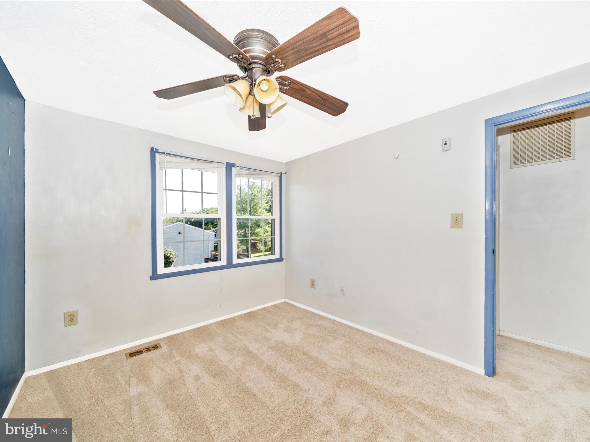 WESTHAMPTON TOWNHOUSES P - Residential