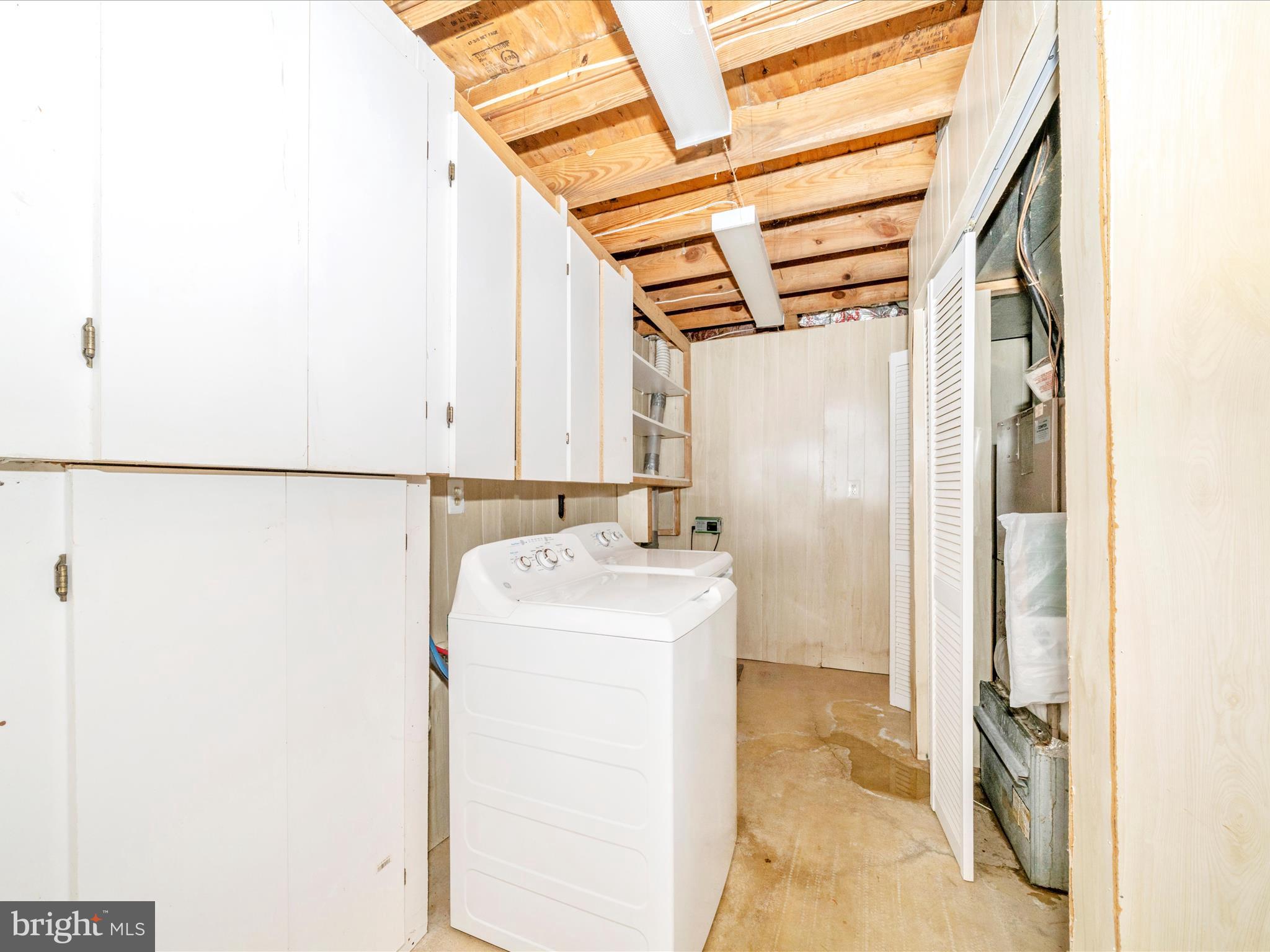 WESTHAMPTON TOWNHOUSES P - Residential