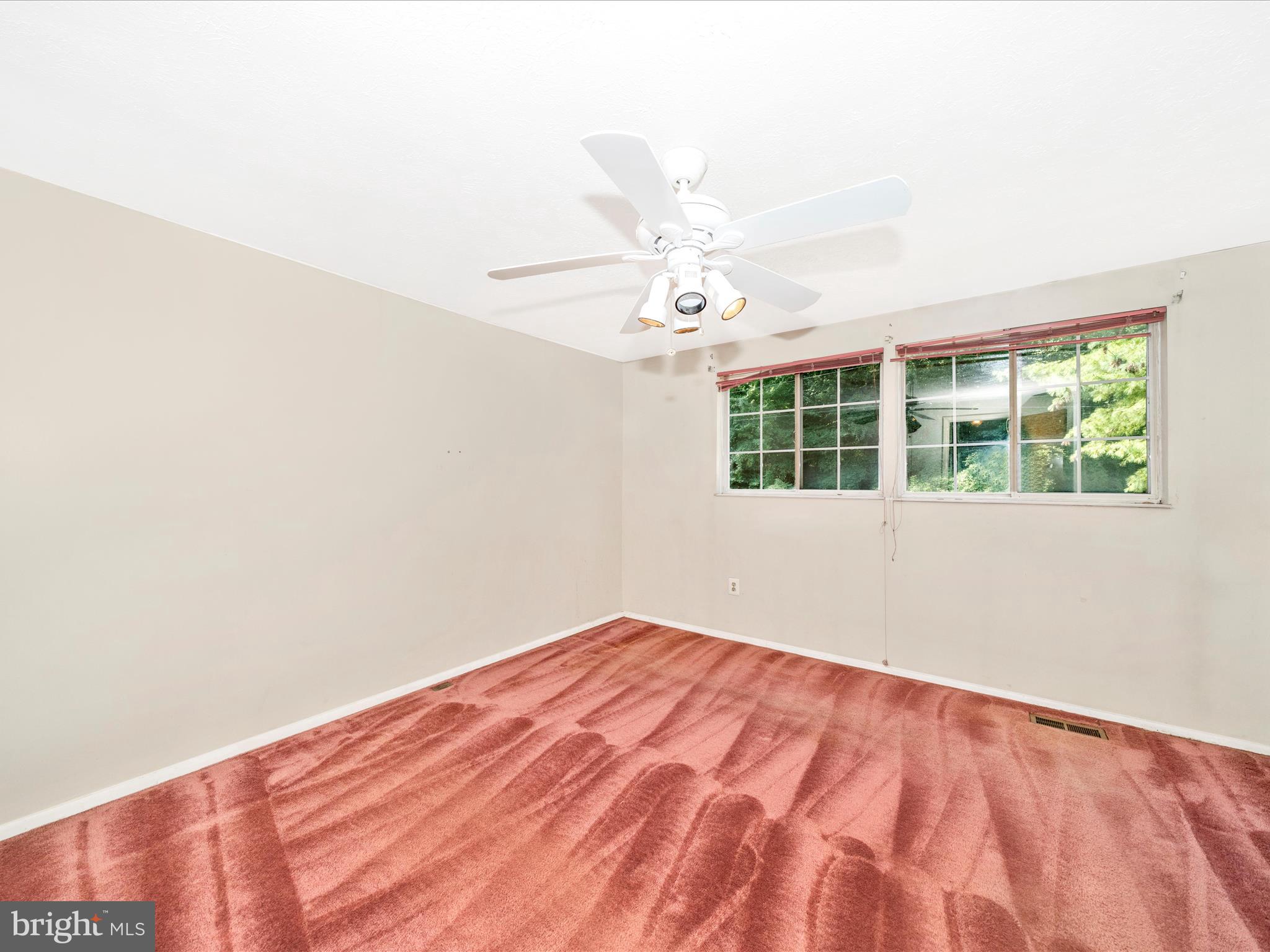 WESTHAMPTON TOWNHOUSES P - Residential