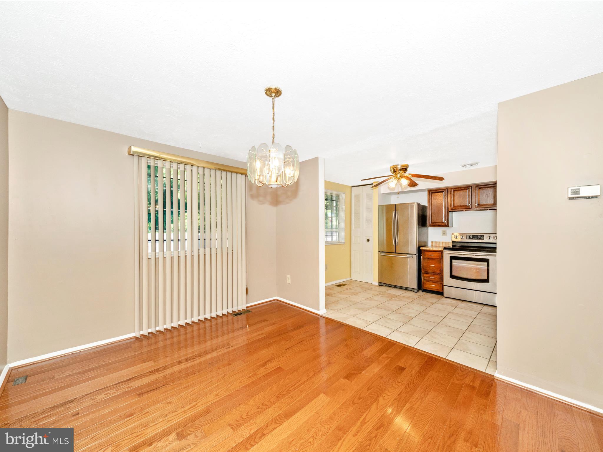 WESTHAMPTON TOWNHOUSES P - Residential