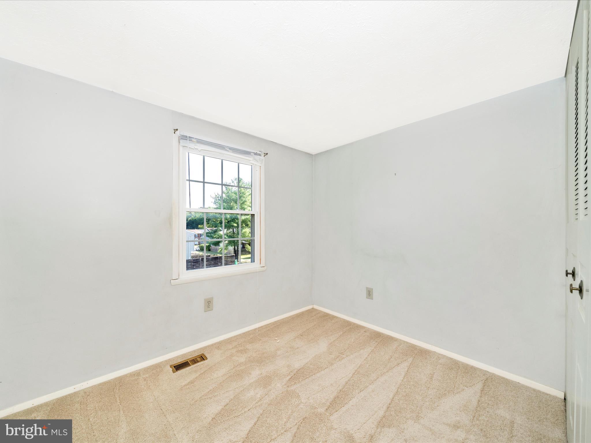 WESTHAMPTON TOWNHOUSES P - Residential