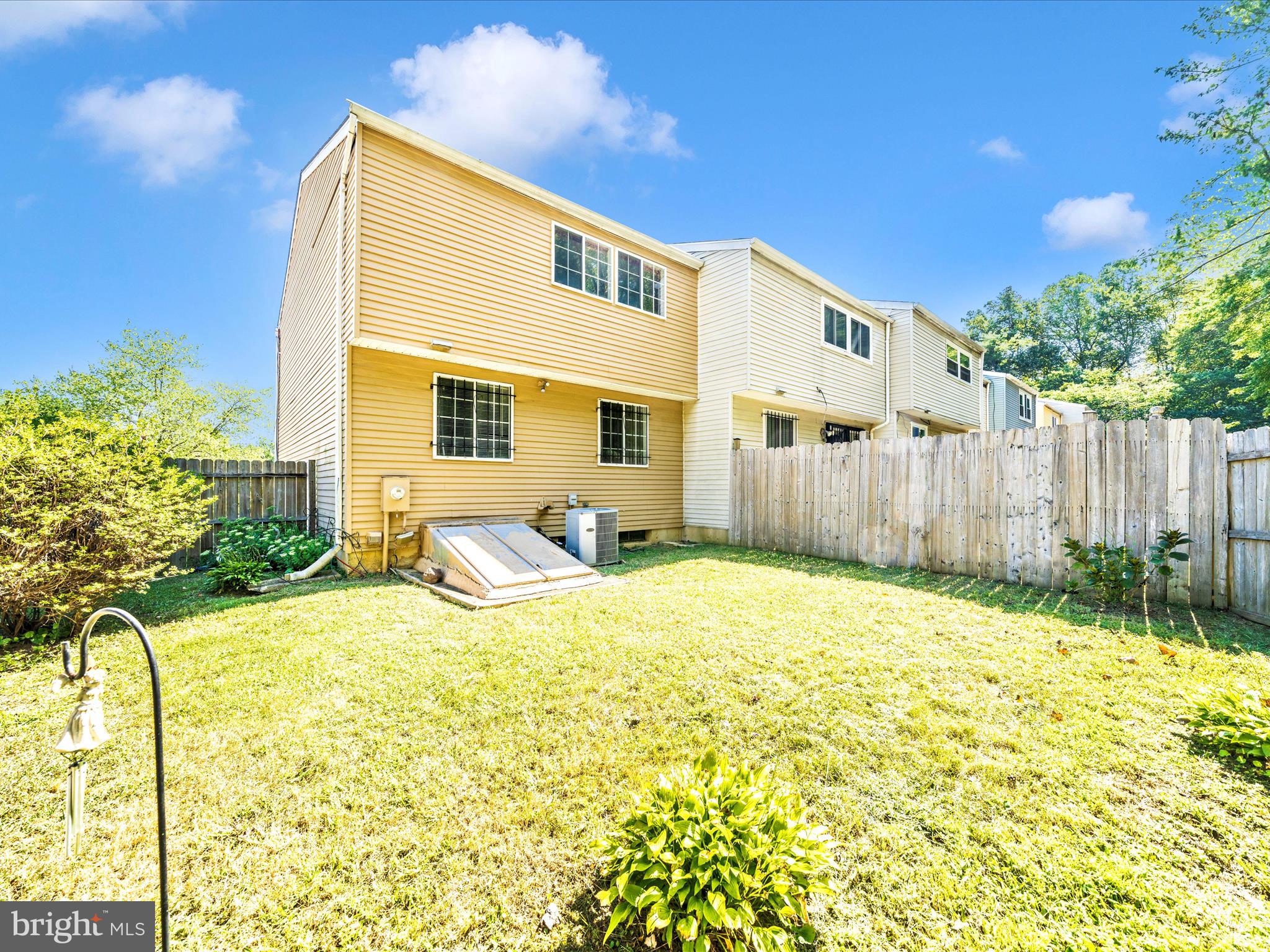 WESTHAMPTON TOWNHOUSES P - Residential