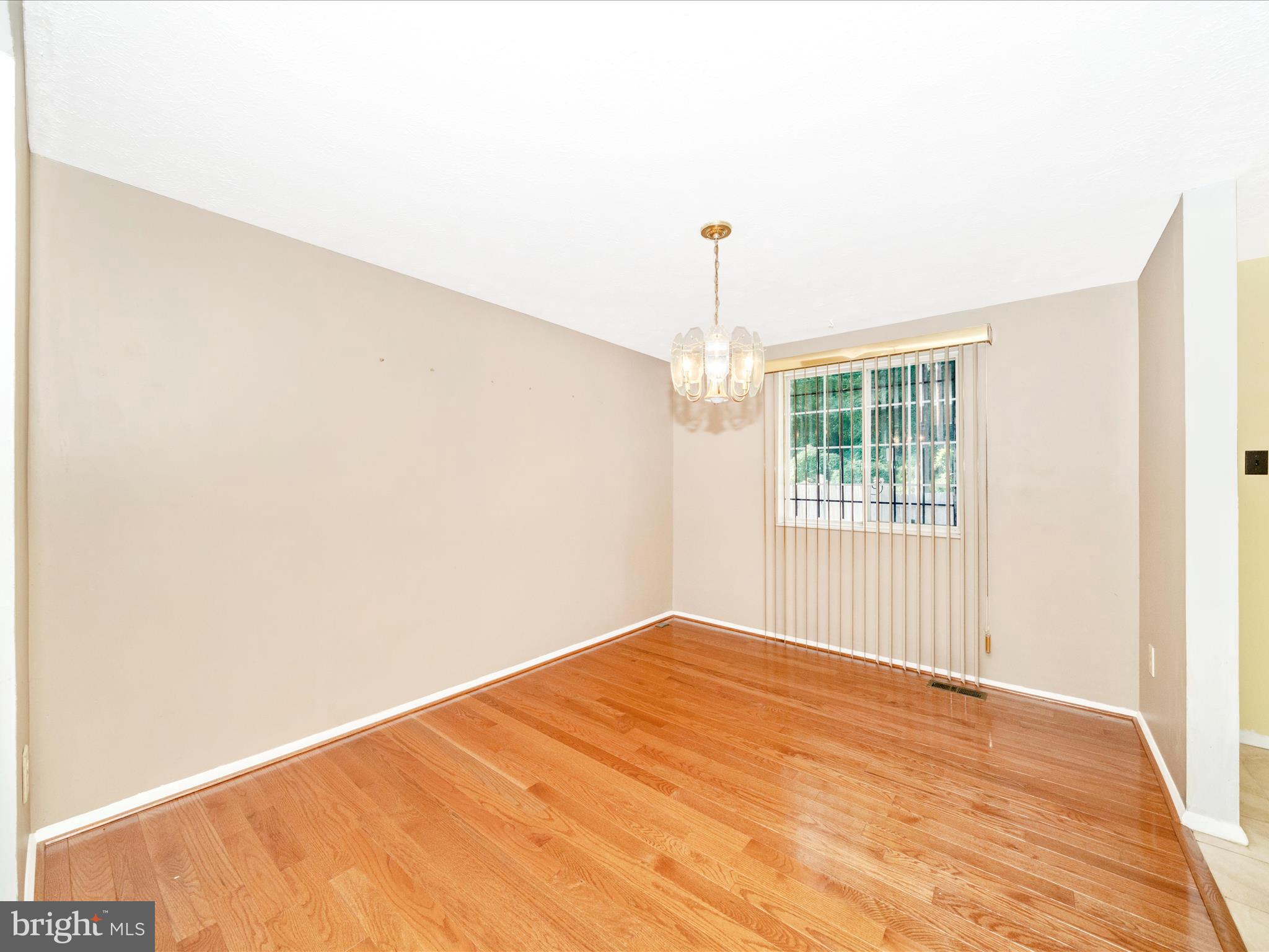 378 POSSUM COURT