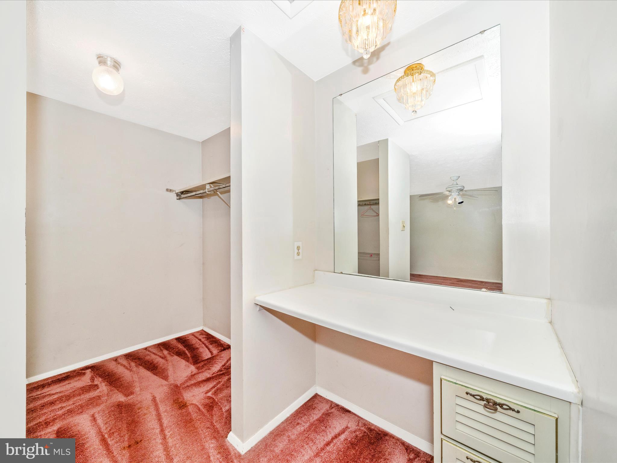 WESTHAMPTON TOWNHOUSES P - Residential