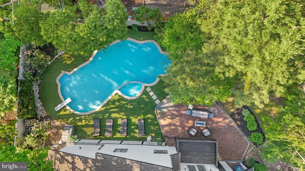 Photo of 8 Chipley Run, VOORHEES, NJ 08043 (MLS # NJCD2115524)