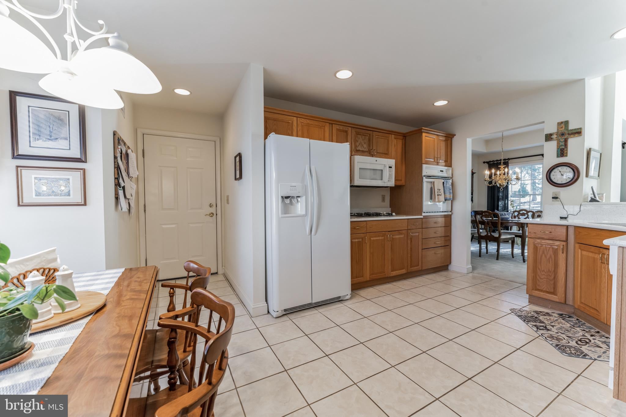 3 FRINGE TREE COURT