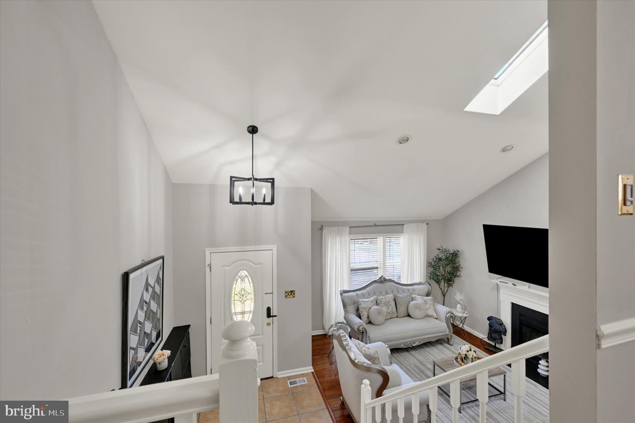 2 HARROD COURT