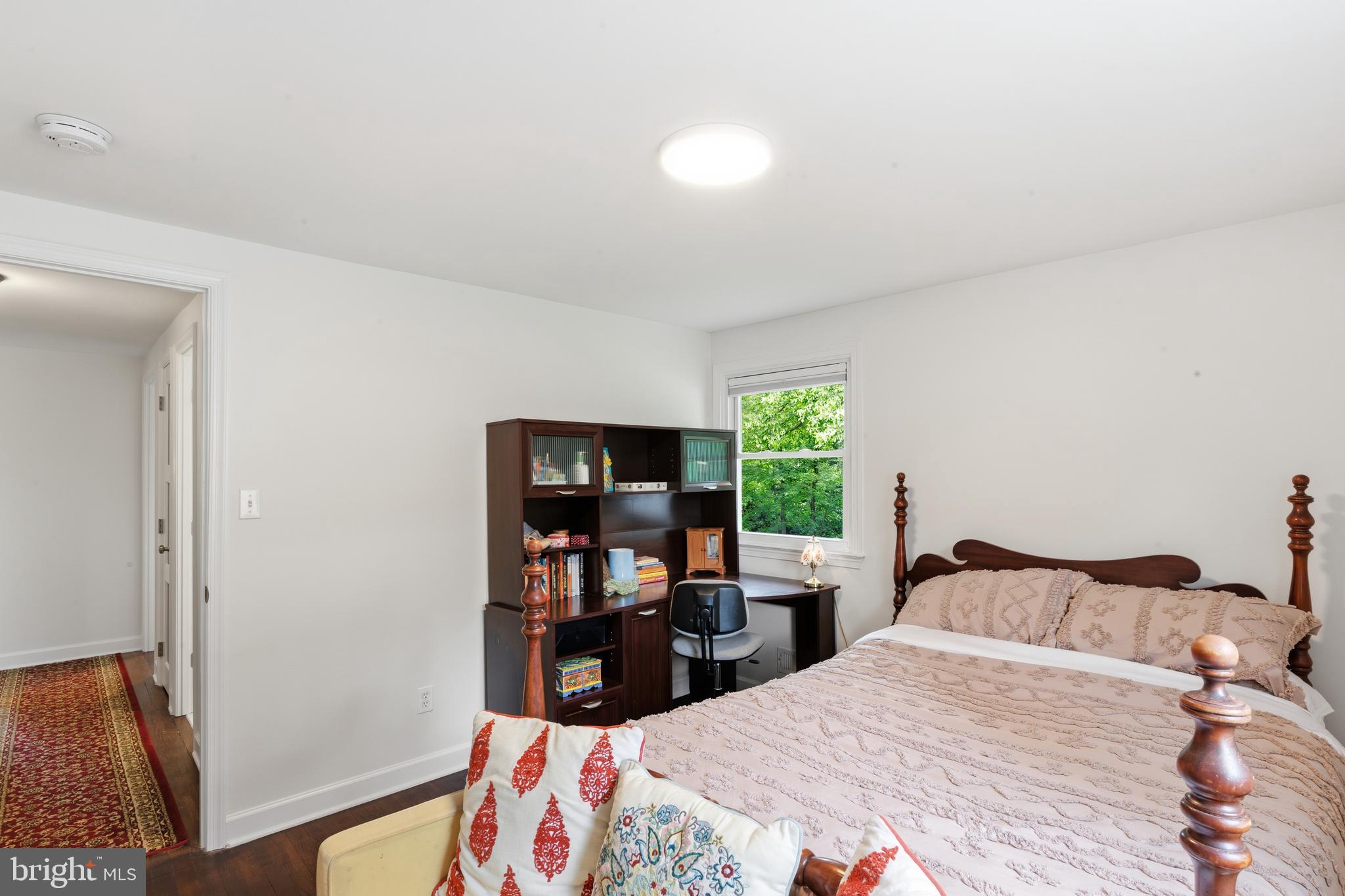 BEAVERBROOK - Residential