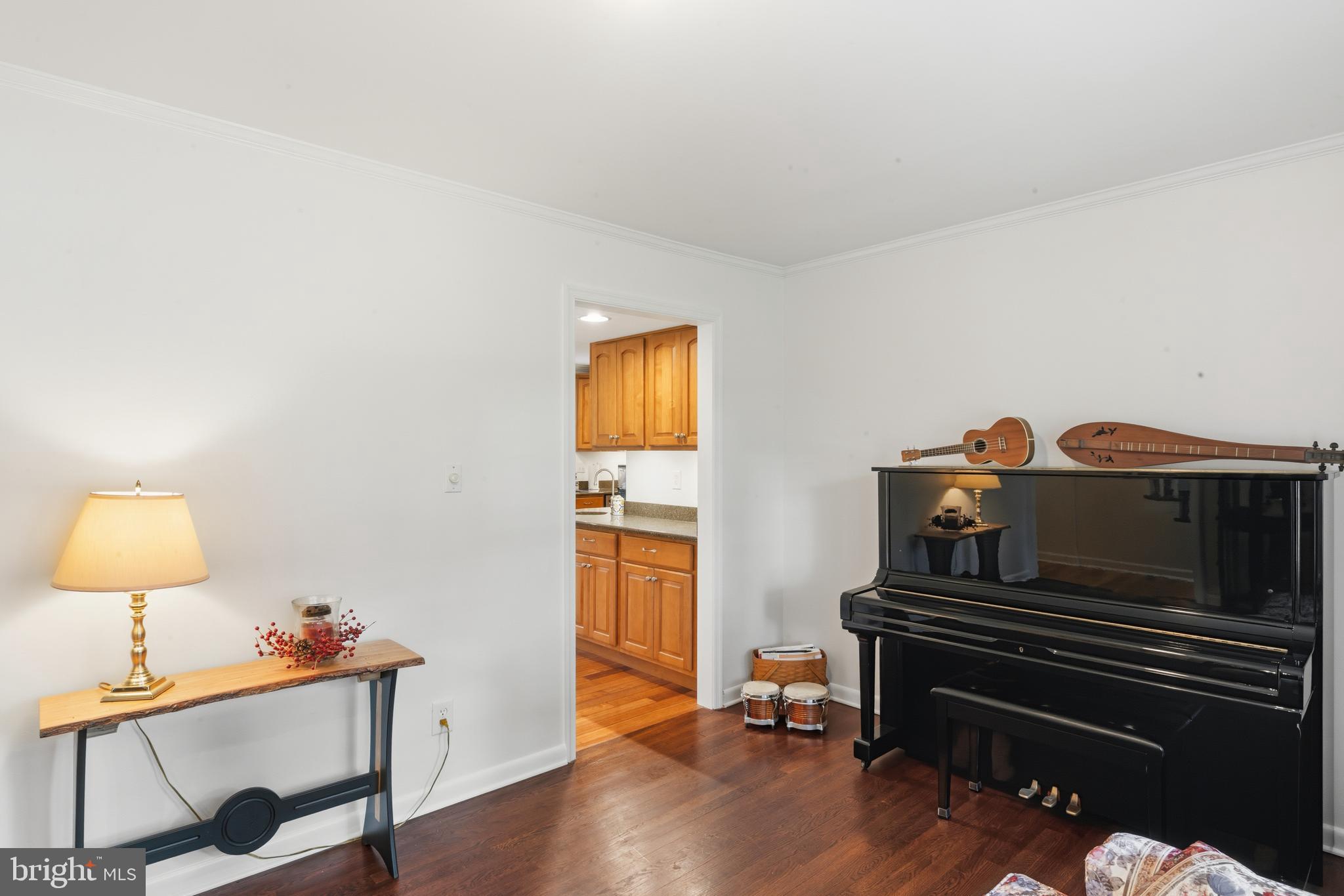 BEAVERBROOK - Residential