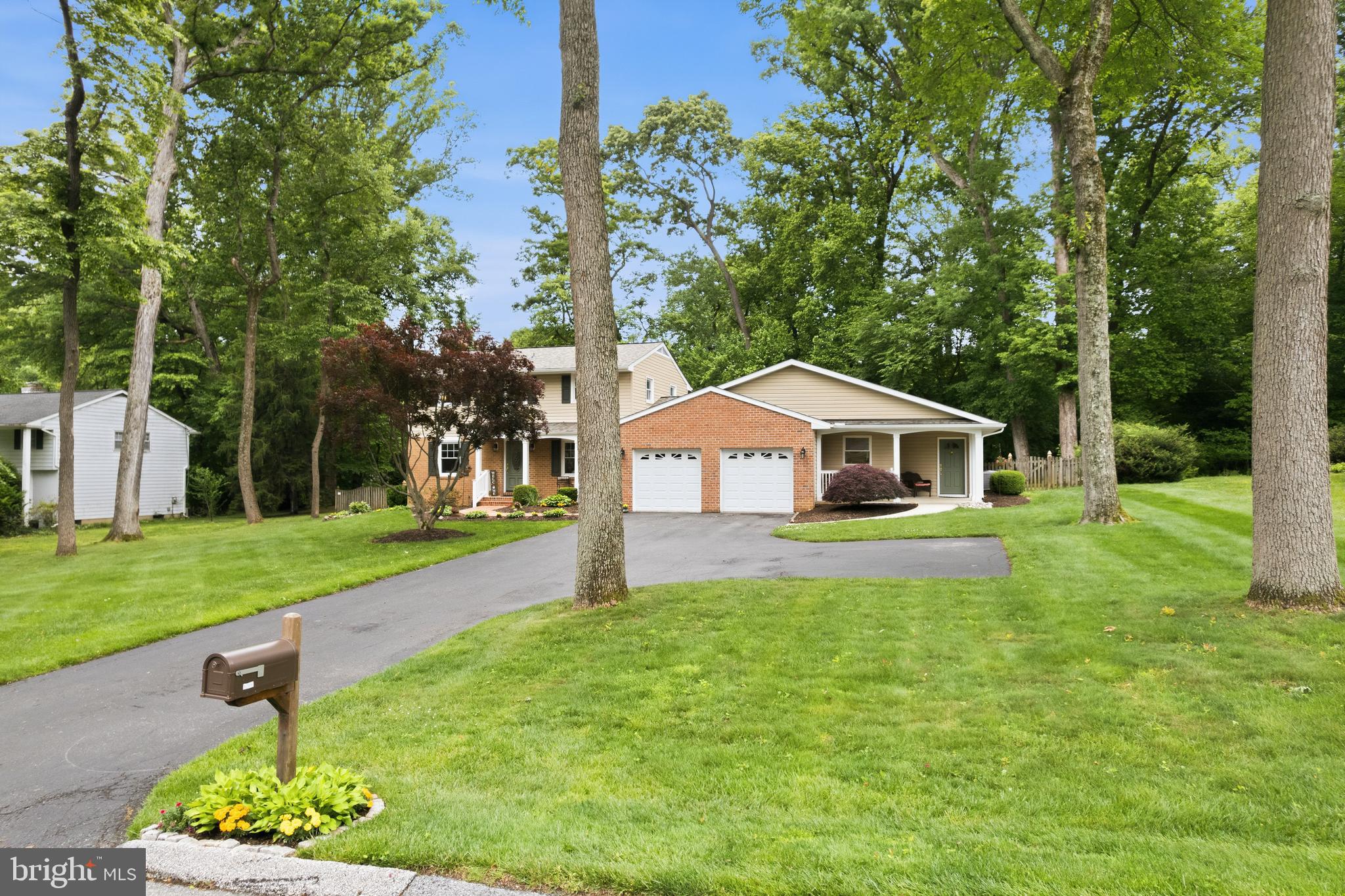 BEAVERBROOK - Residential