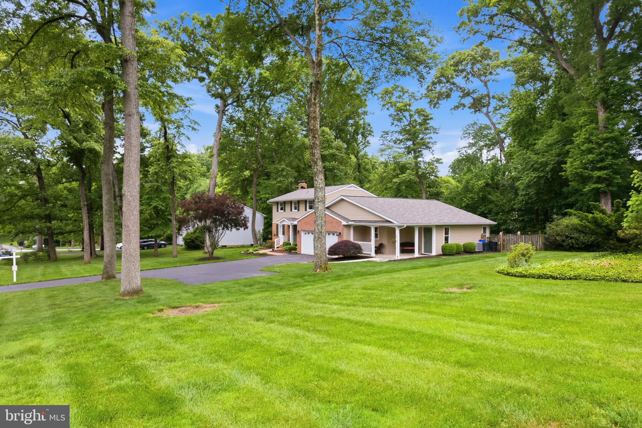 BEAVERBROOK - Residential