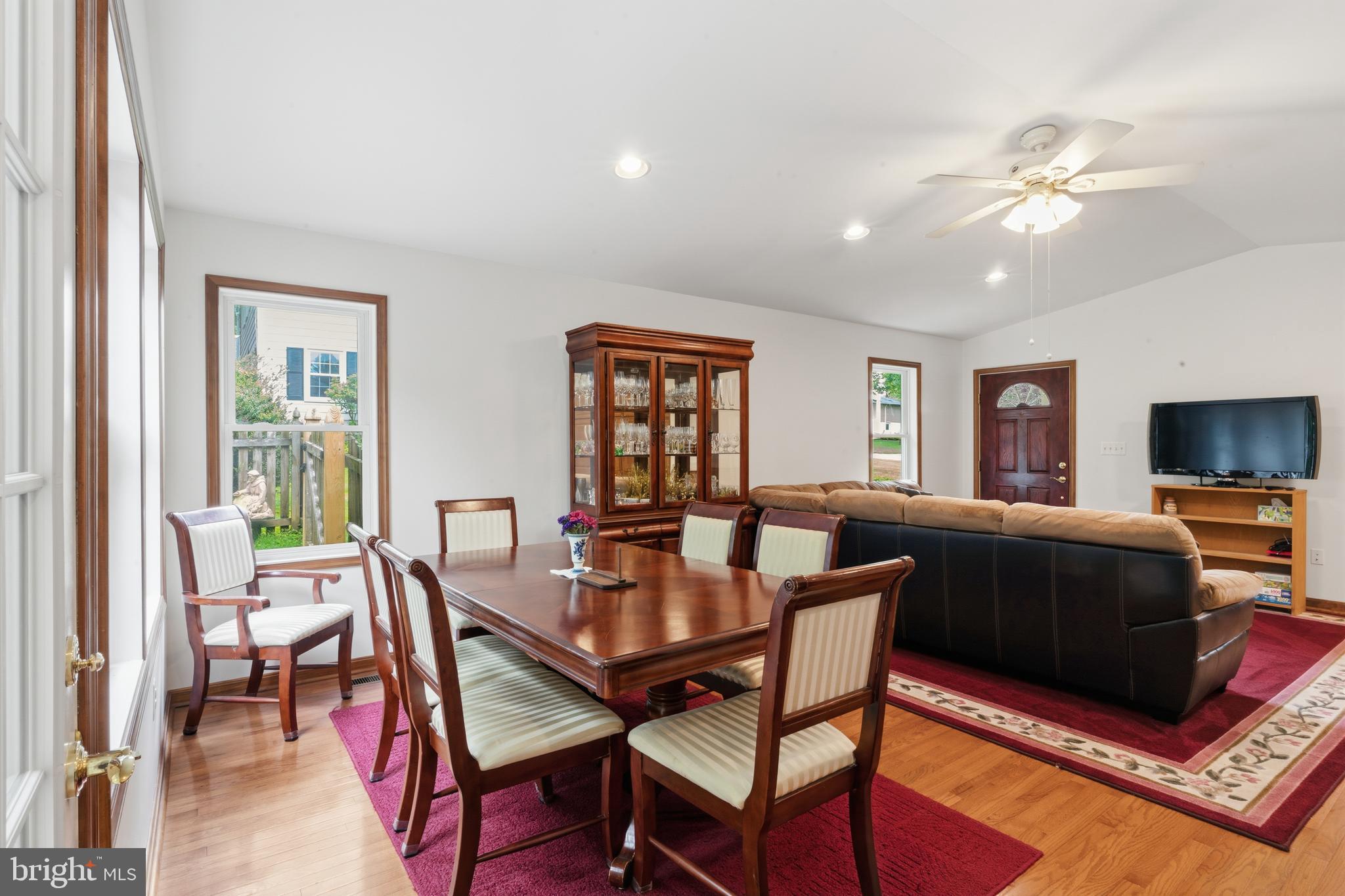BEAVERBROOK - Residential