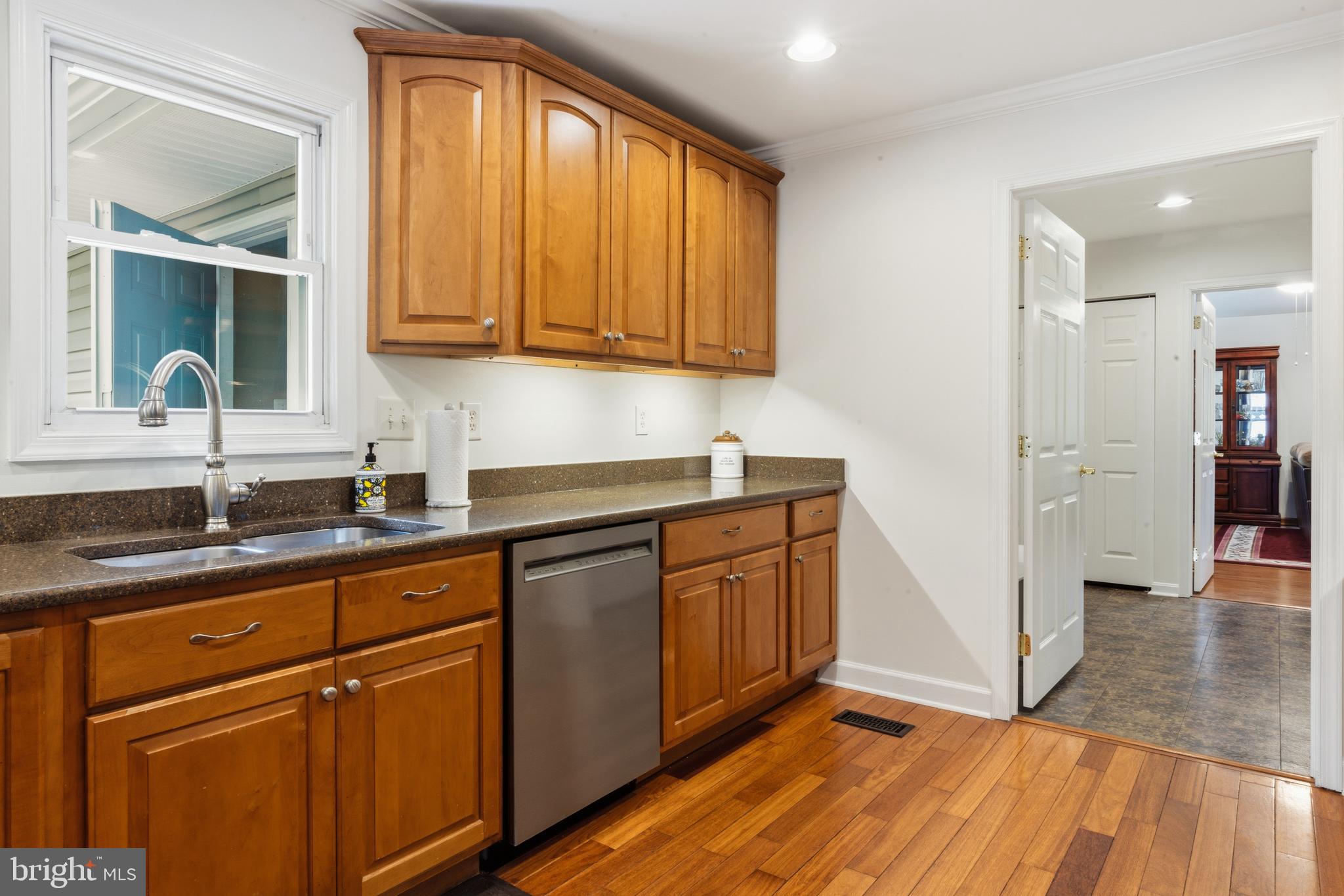 BEAVERBROOK - Residential