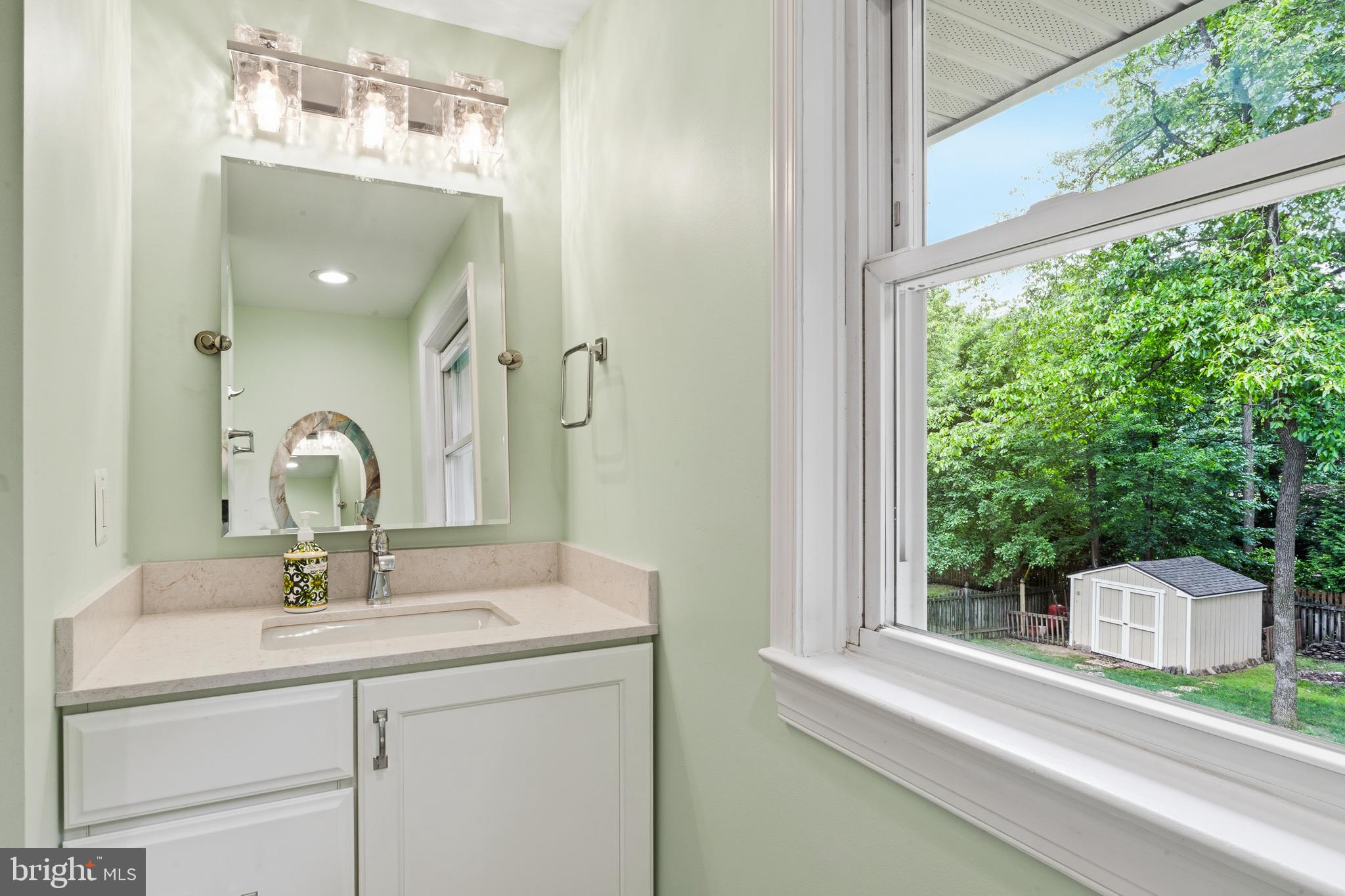 BEAVERBROOK - Residential