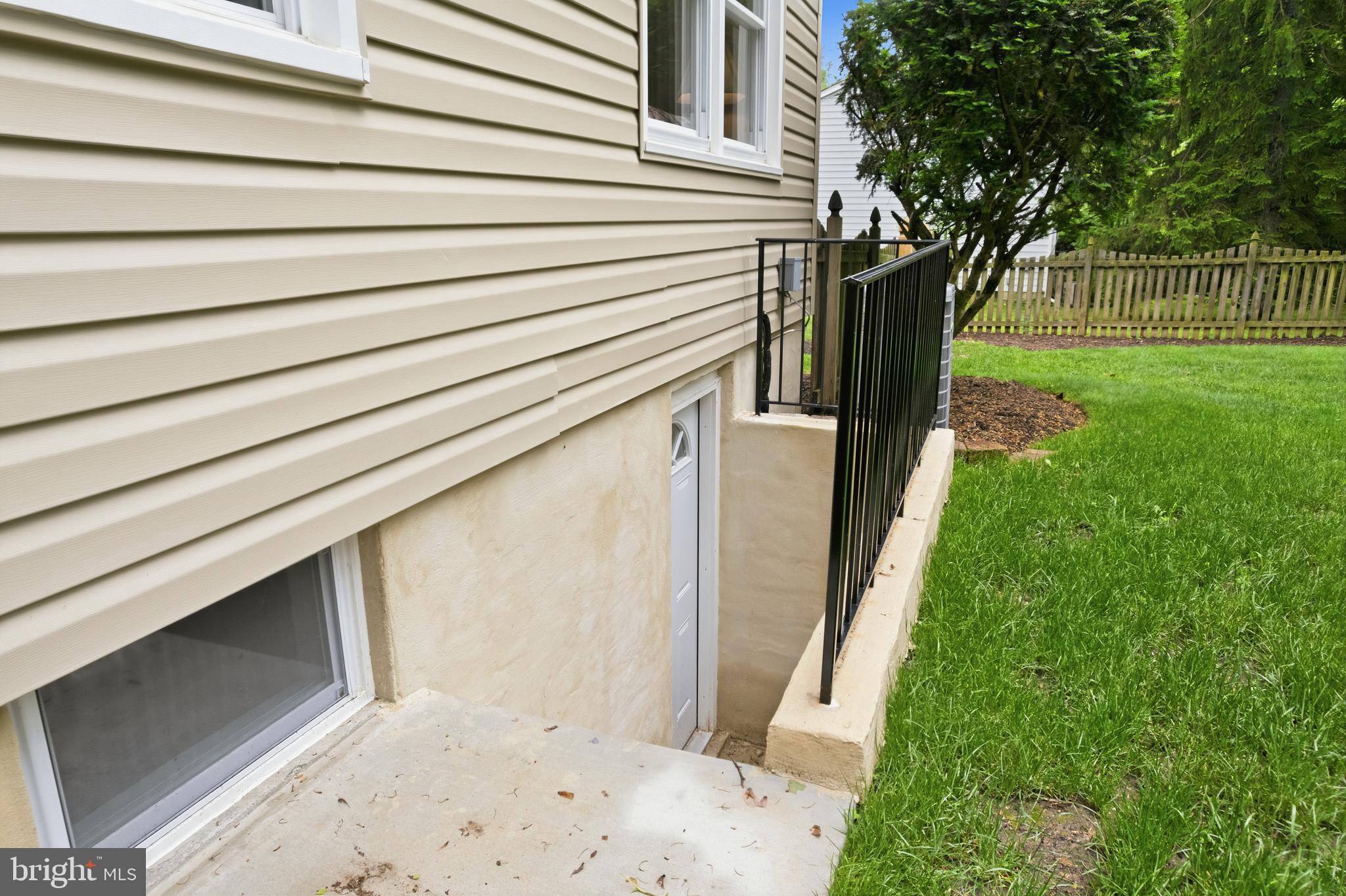 BEAVERBROOK - Residential