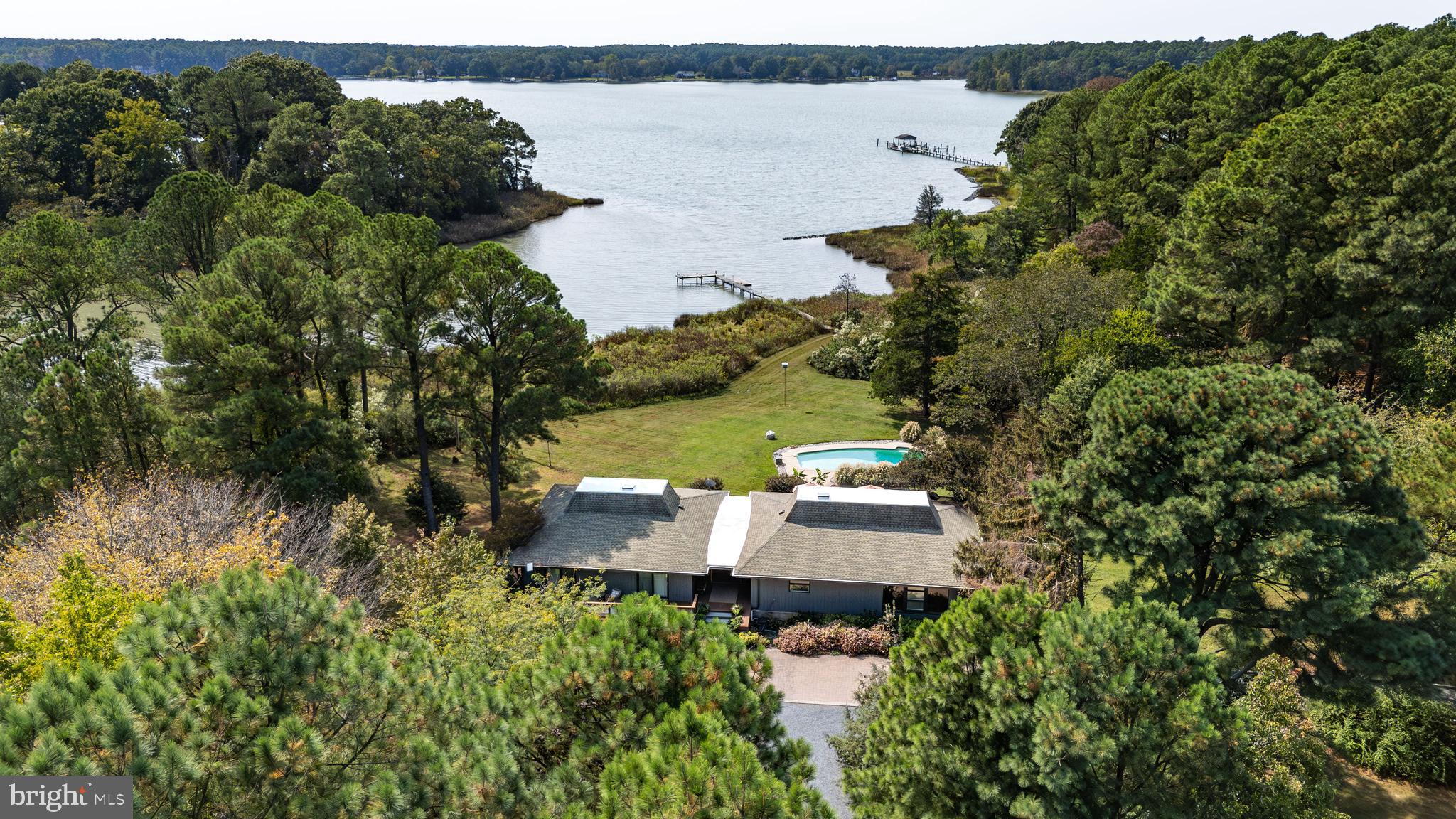 CHURCH NECK - Residential