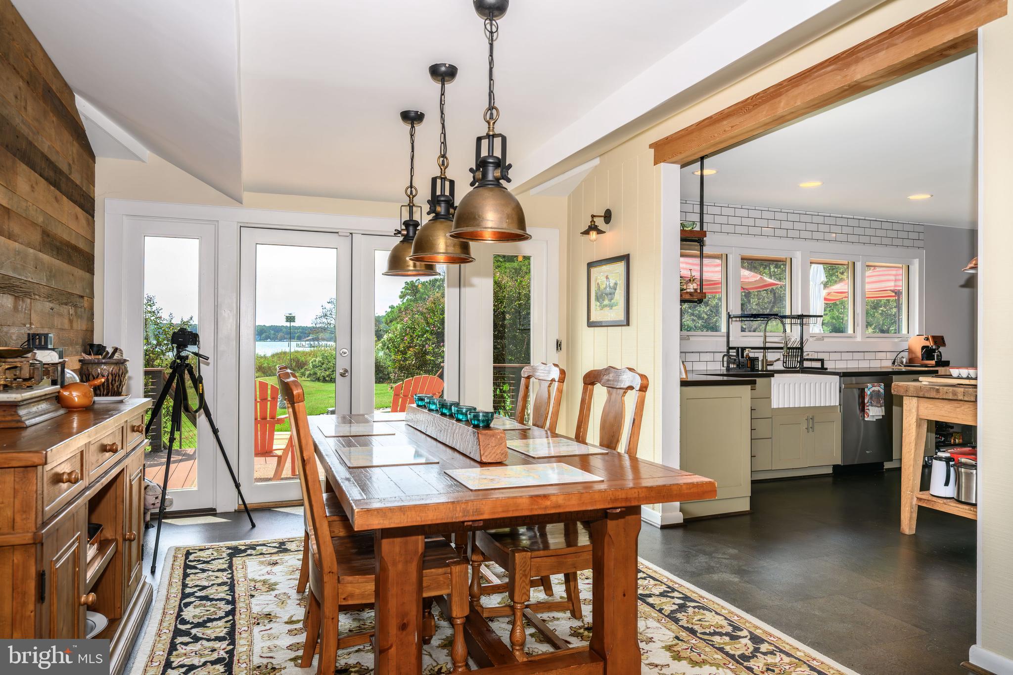 CHURCH NECK - Residential